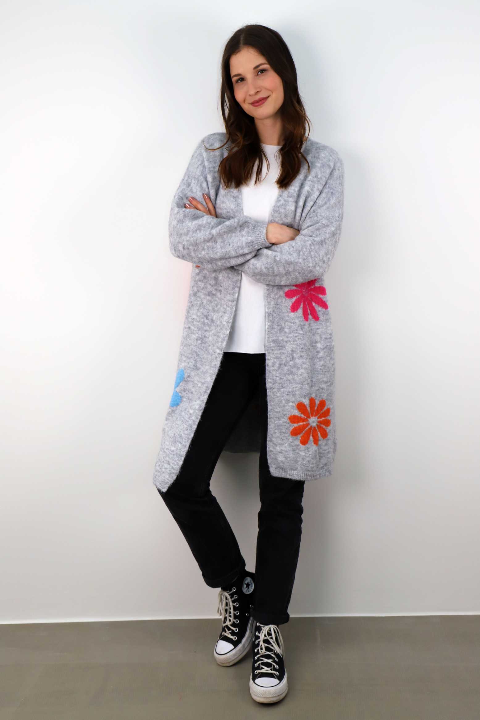 ST Selected Touch - Strickjacke mit Blumen - Hellgrau