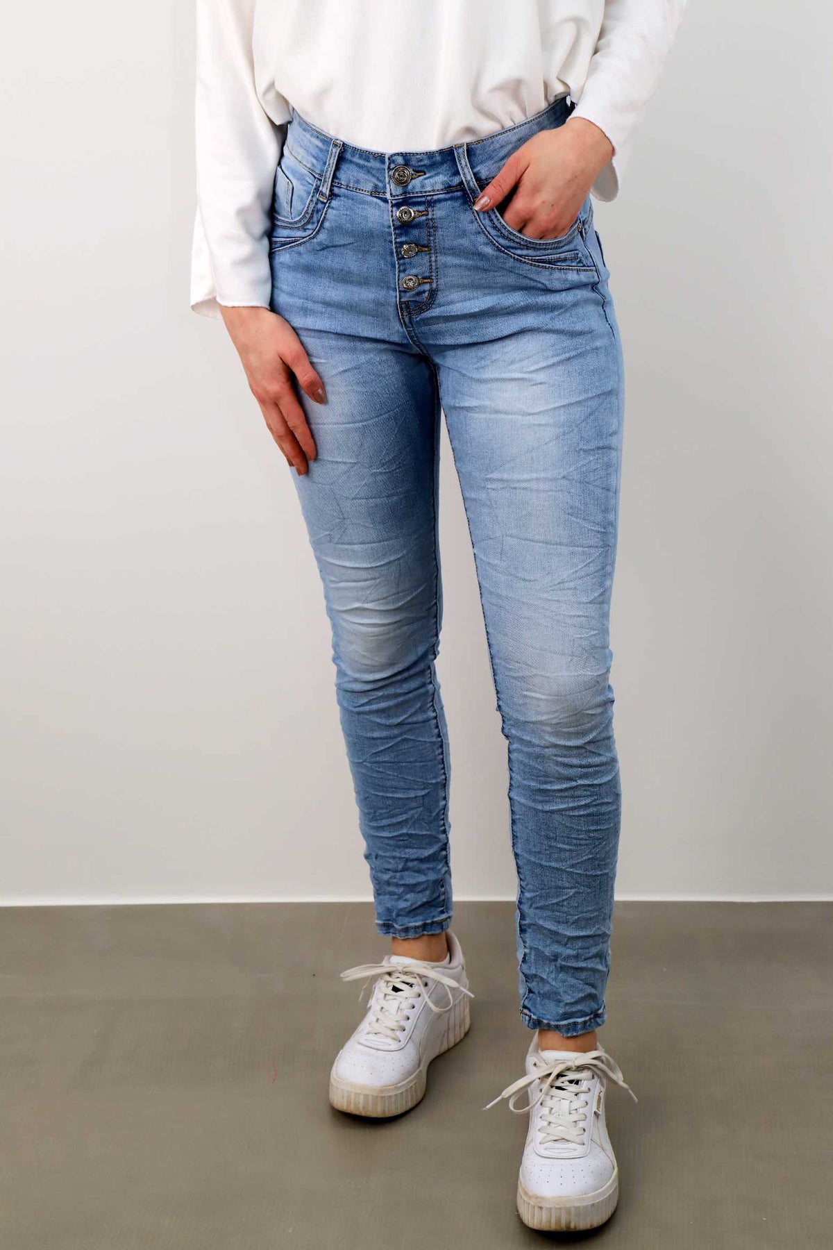 Jewelly Jeans "Comfort" mit Knöpfen - Blau