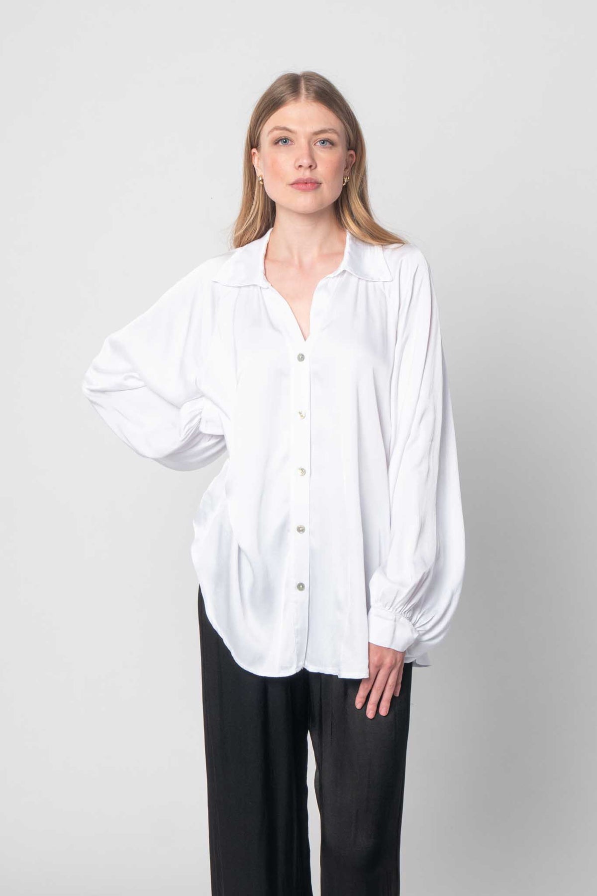 Seiden Bluse mit Knopfleiste - Weiß