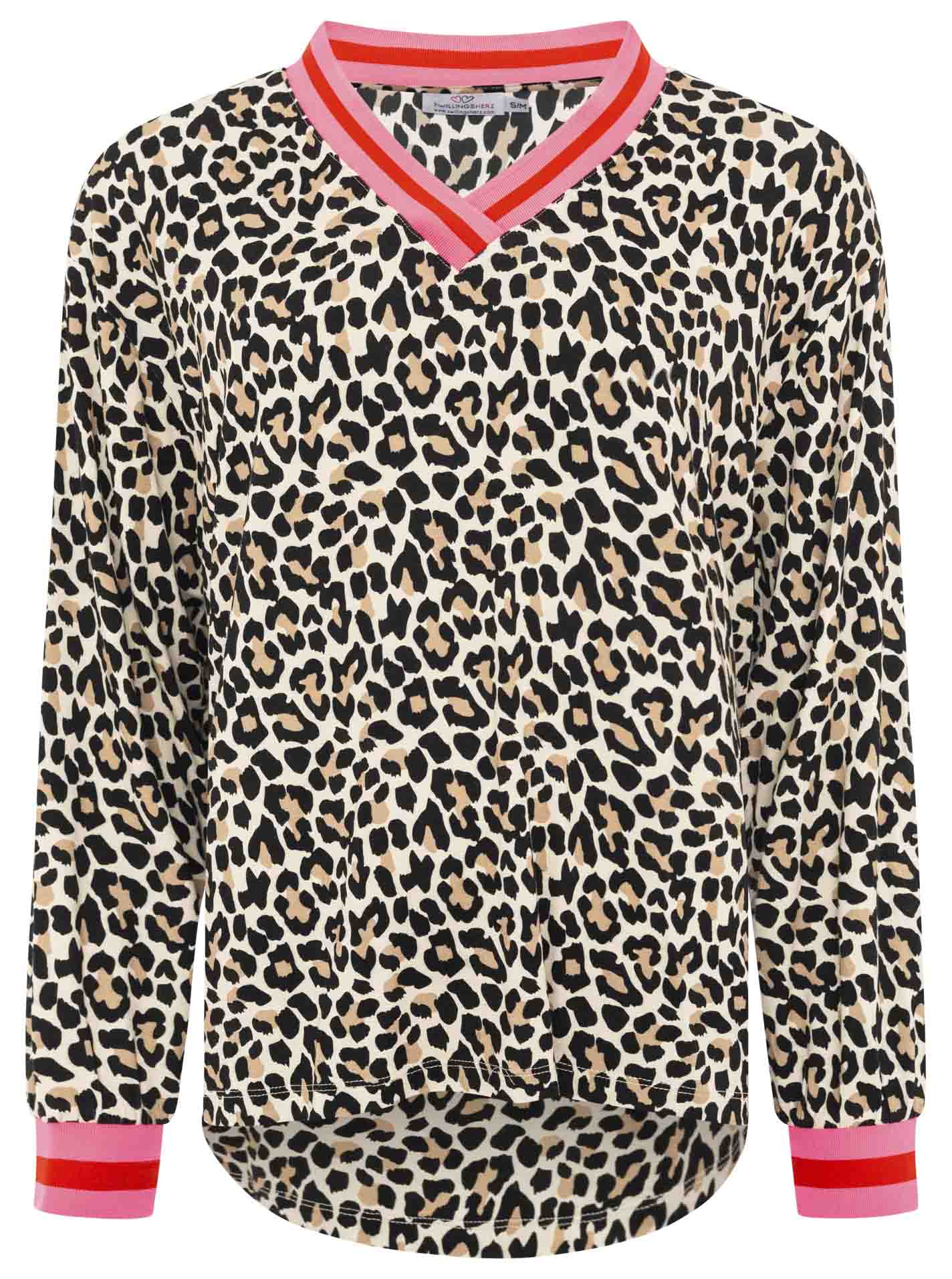 Zwillingsherz Blusenshirt mit V-Ausschnitt – Leo-Print in Beige-Pink, Vorderansicht, weich fallender Stoff, femininer Look