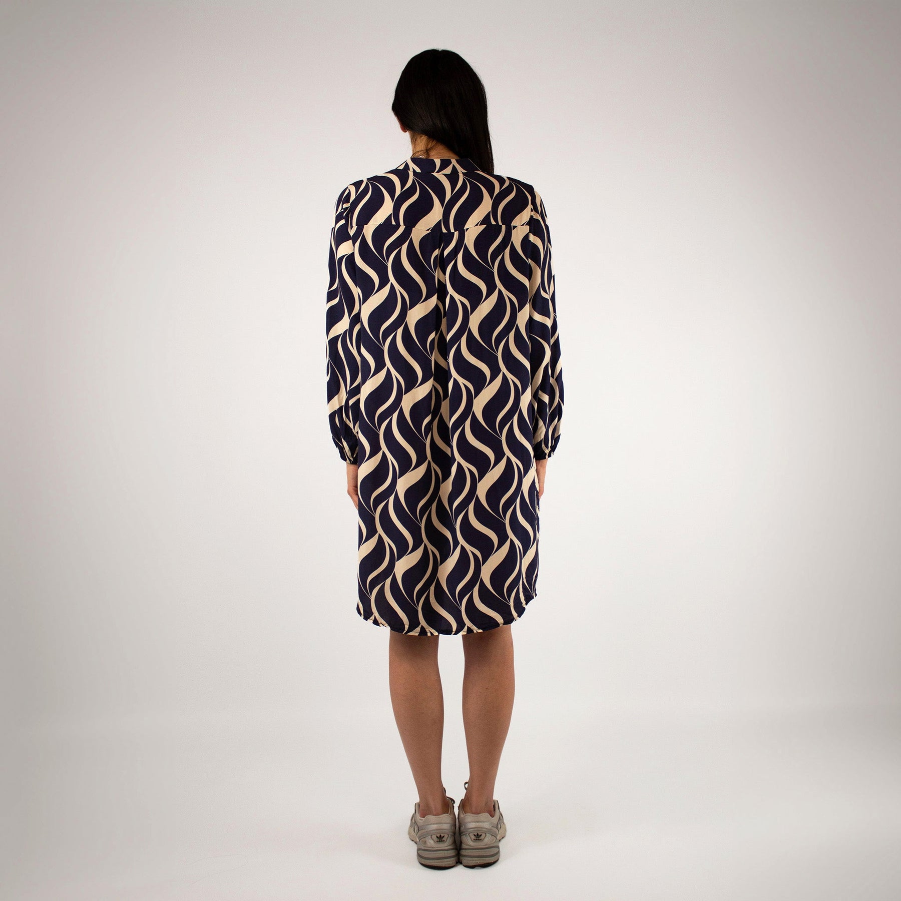 Design Kleid - Dunkelblau/Weiß