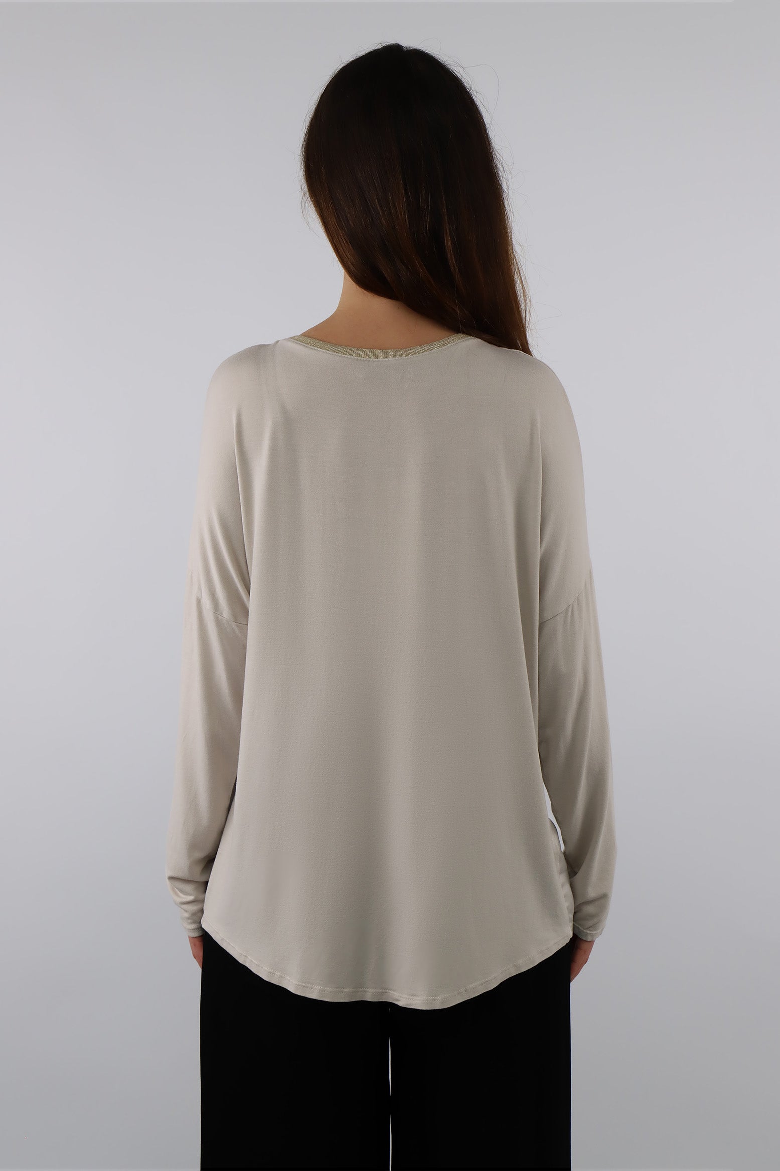 Seidenshirt mit V-Ausschnitt - Beige