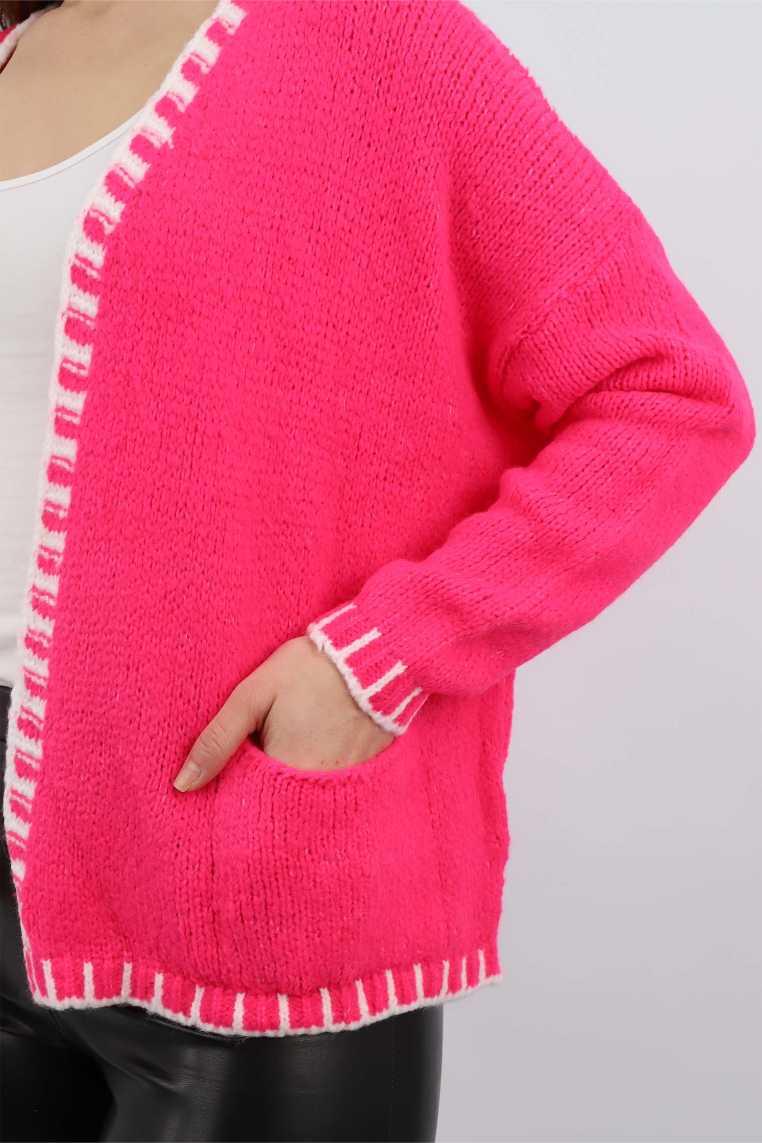 Strickjacke mit Kontrast-Rand - Pink