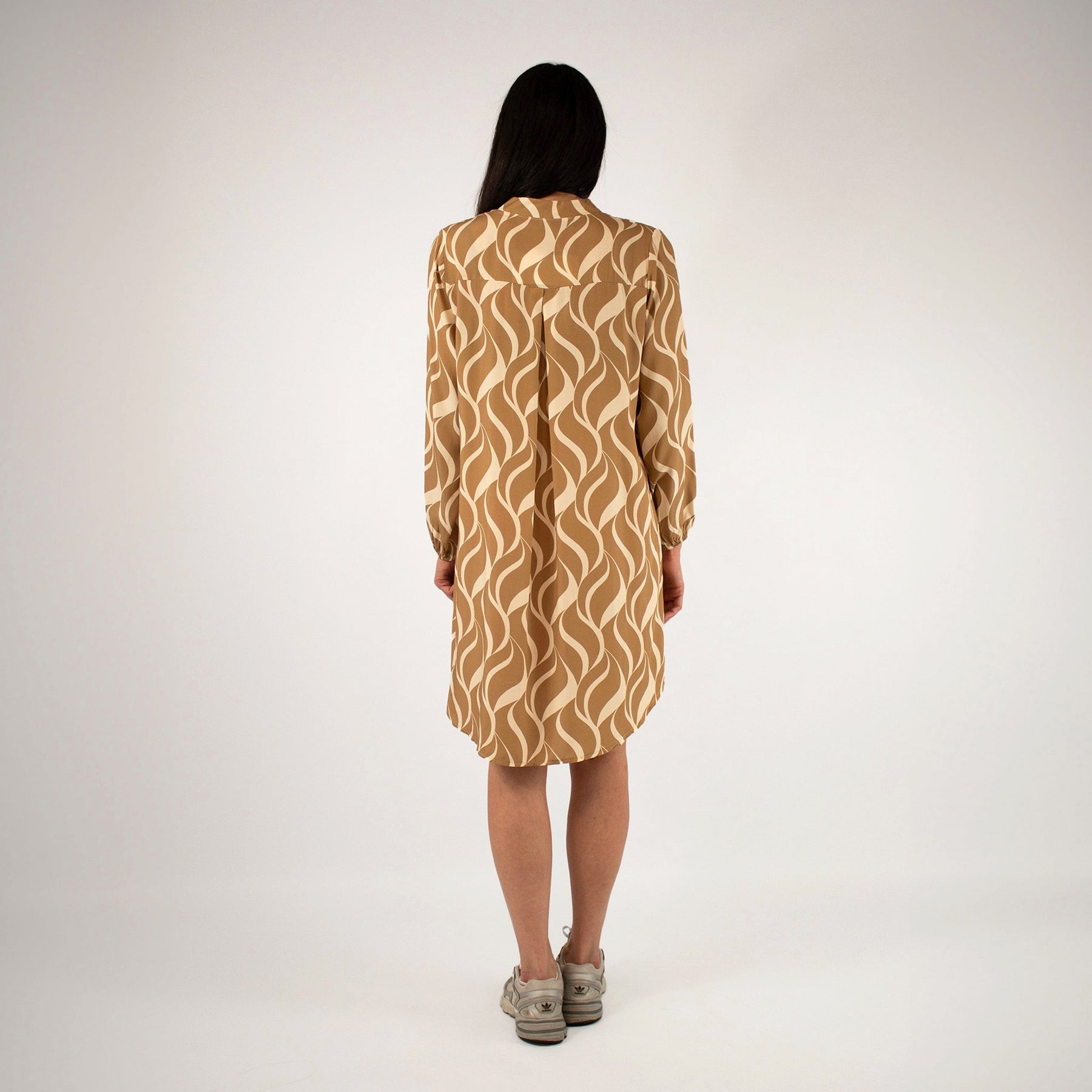 Design Kleid - Beige/Weiß