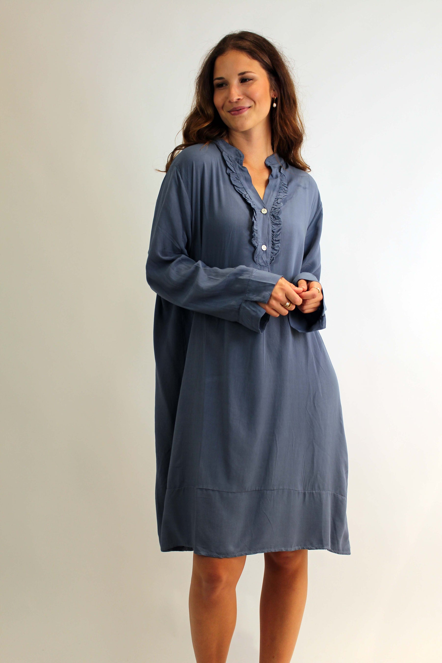 Kleid mit Rüschen - Blau