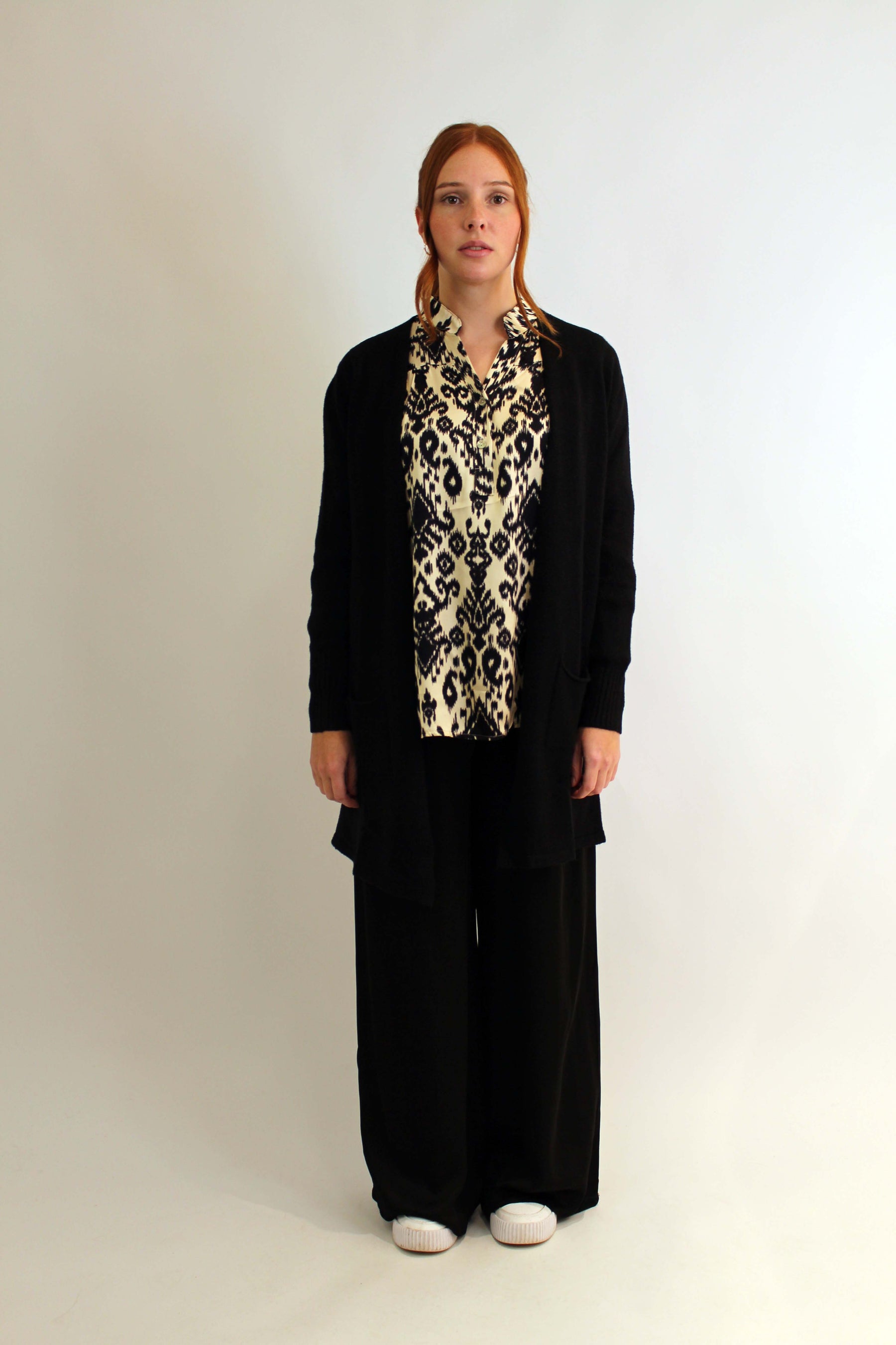 Strickjacke mit Taschen - Schwarz