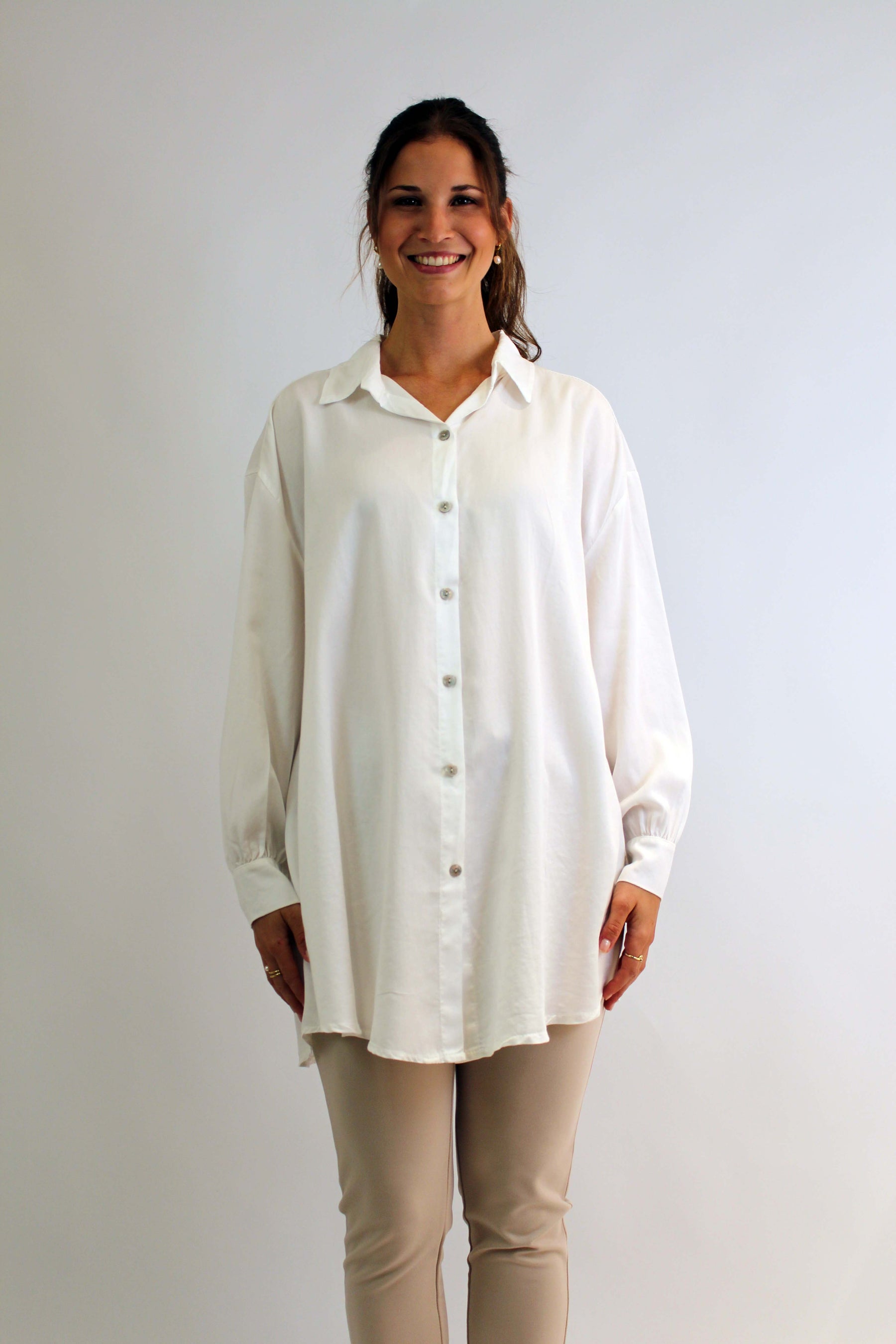 Bluse mit Knopfleiste - Weiß
