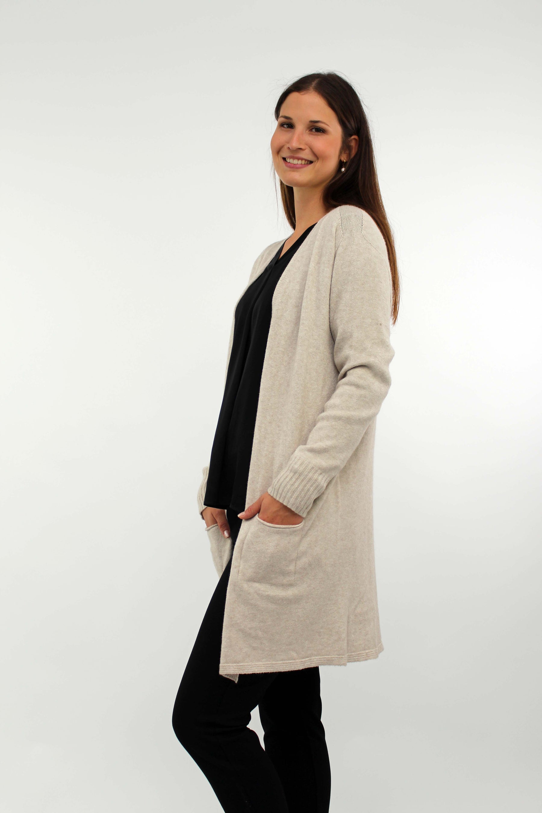 Strickjacke mit Taschen - Beige
