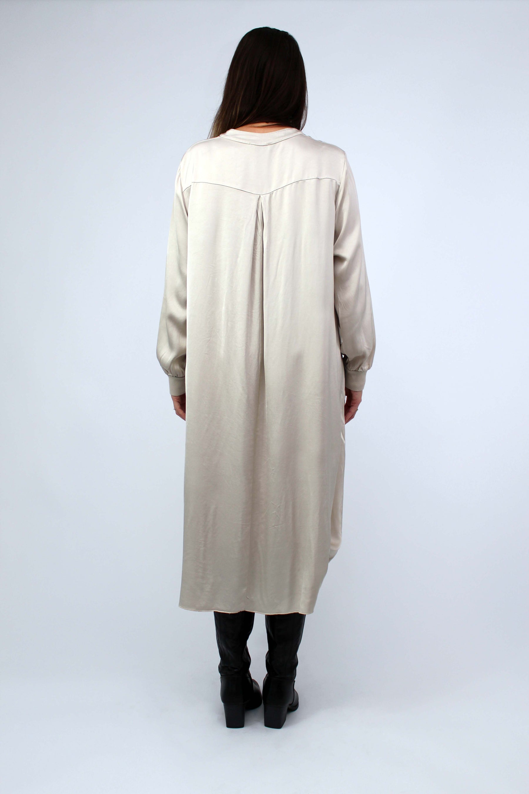 Seiden-Kleid Beige