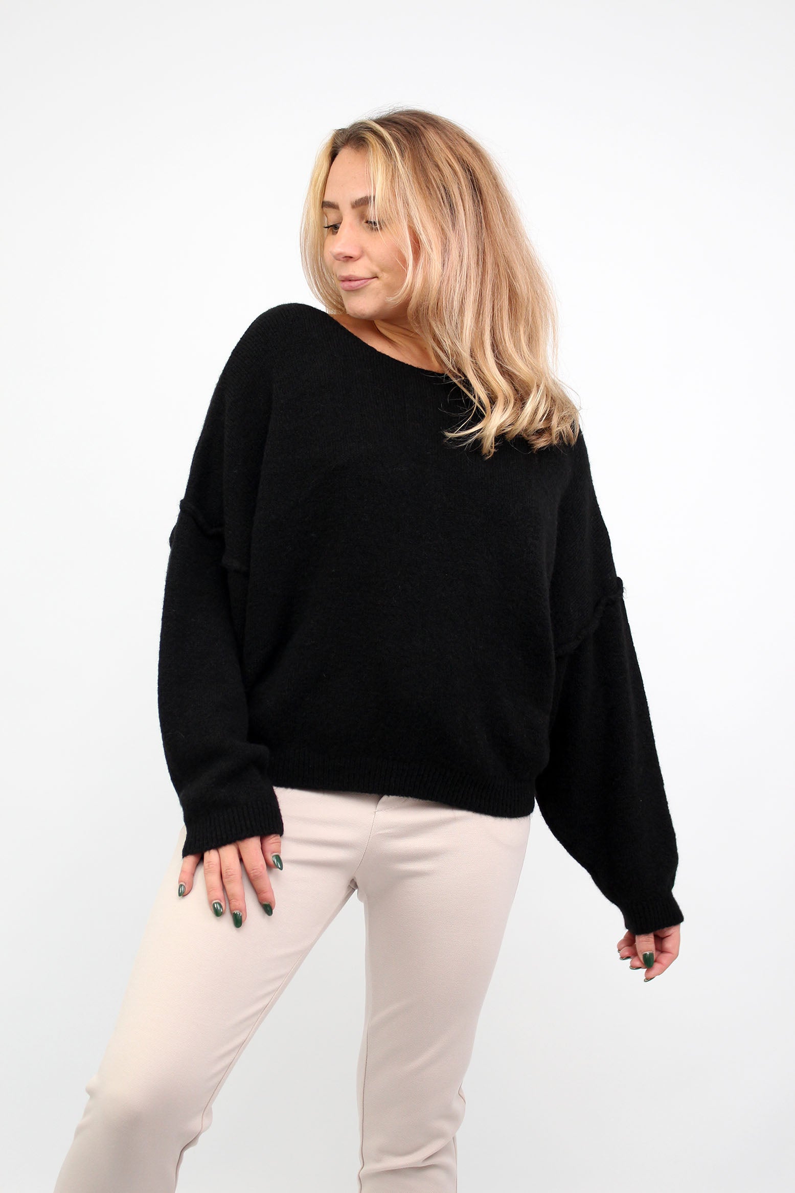 Pullover mit aufgesetzter Naht - Schwarz