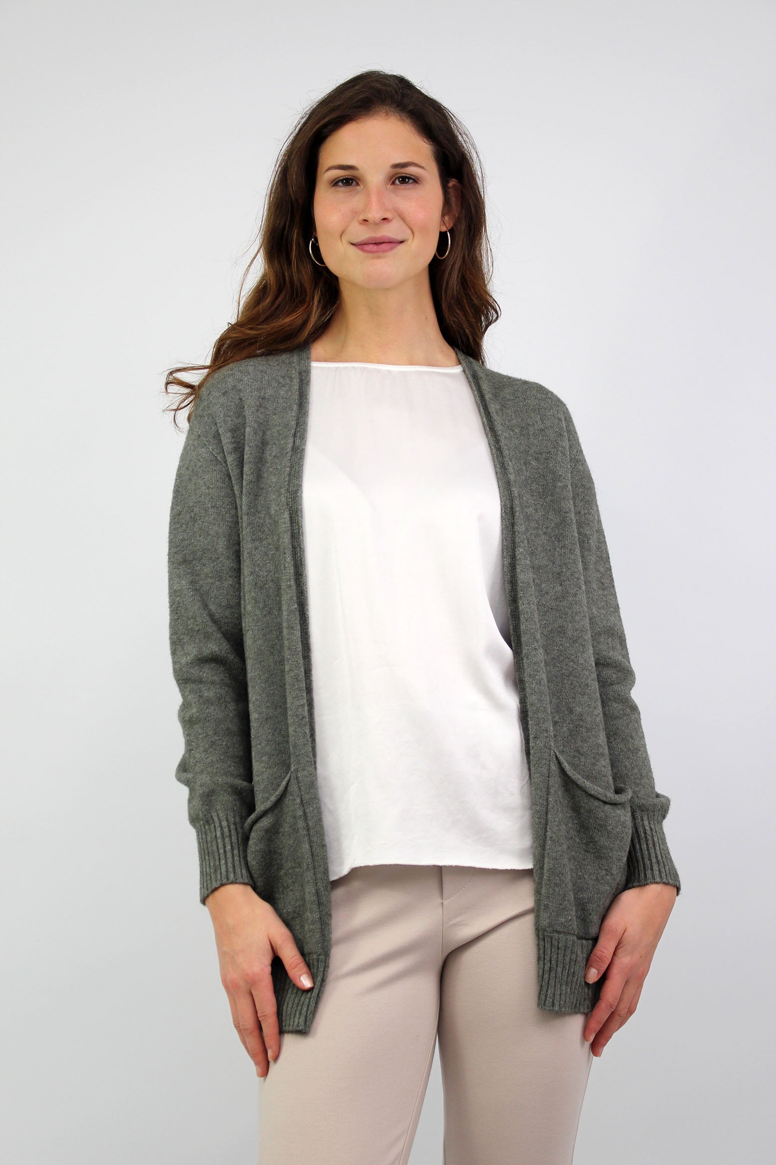 Strickjacke Basic mit Taschen - Khaki
