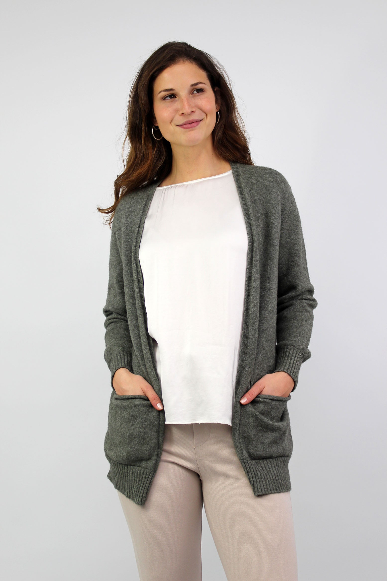 Strickjacke Basic mit Taschen - Khaki