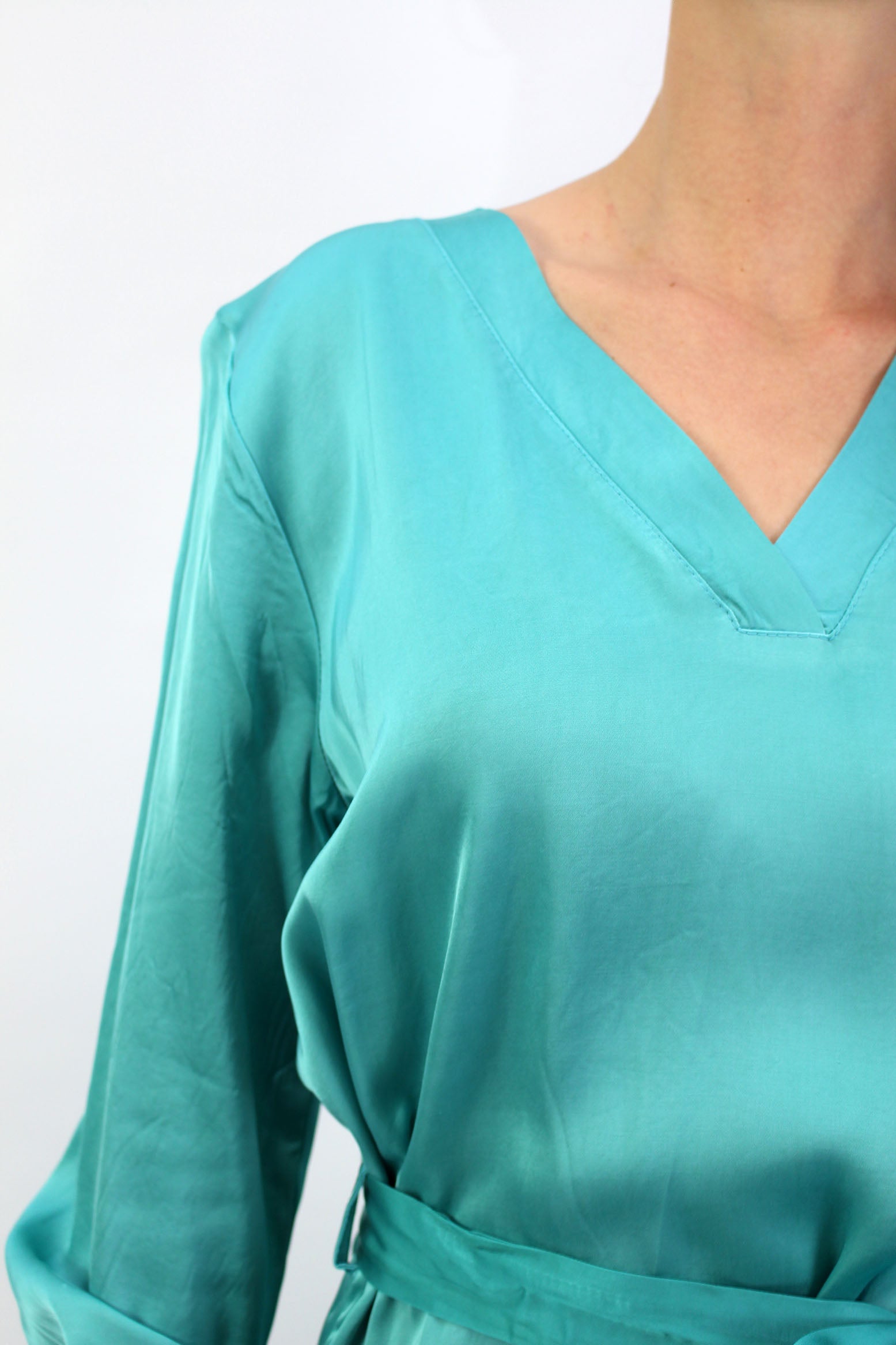 Seidenkleid mit Gürtel - Türkis