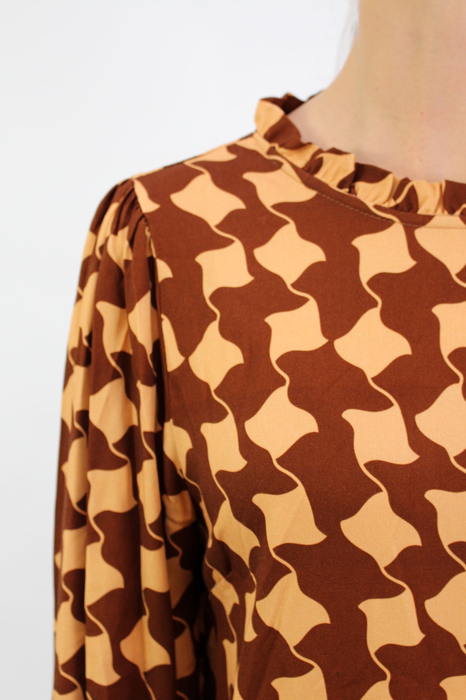 Bluse mit Grafikmuster - Braun/Beige