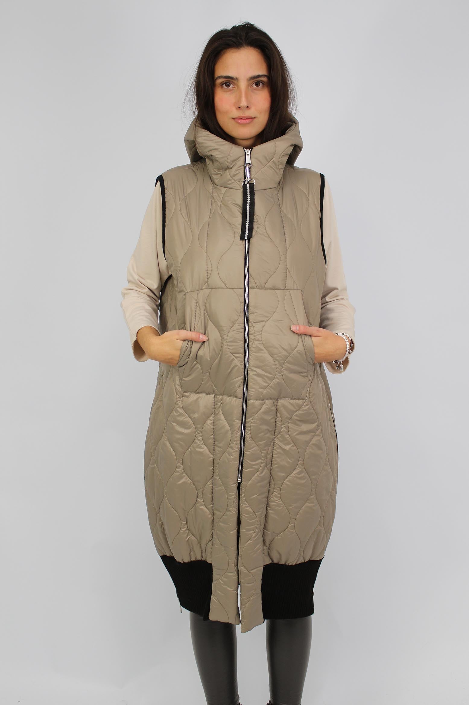 Weste mit Kapuze und Strickbund - Beige