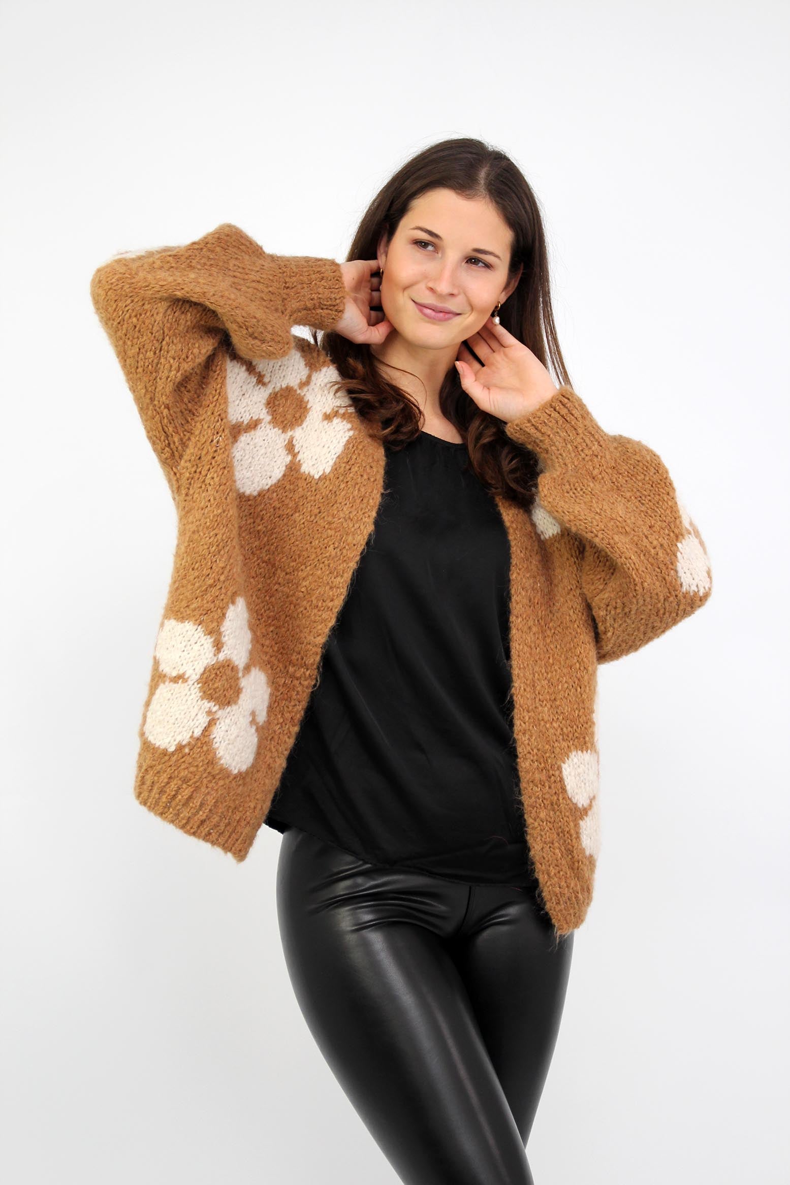 Strickjacke "Flower" - Camel