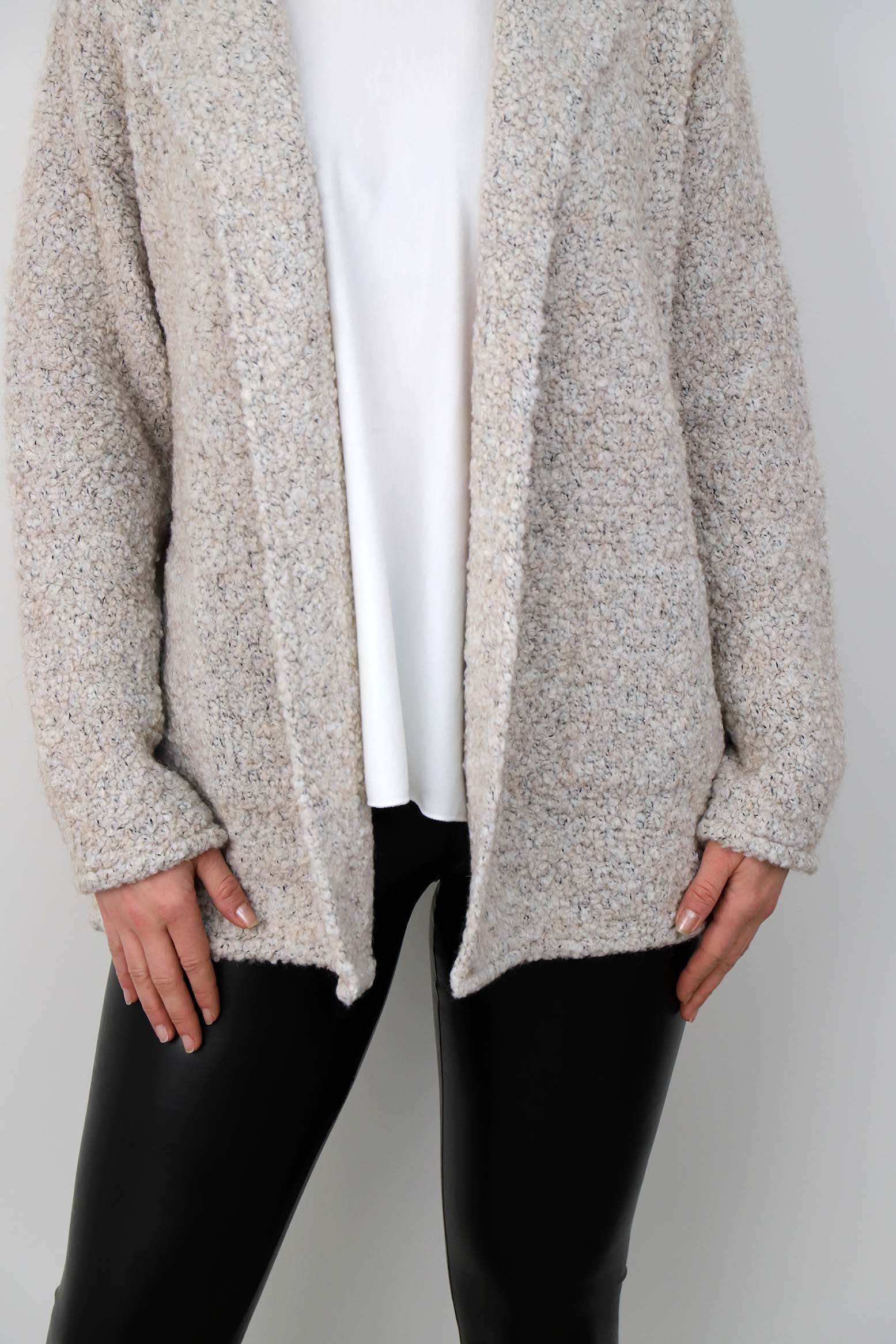 Strickjacke "Bouclee" - Creme