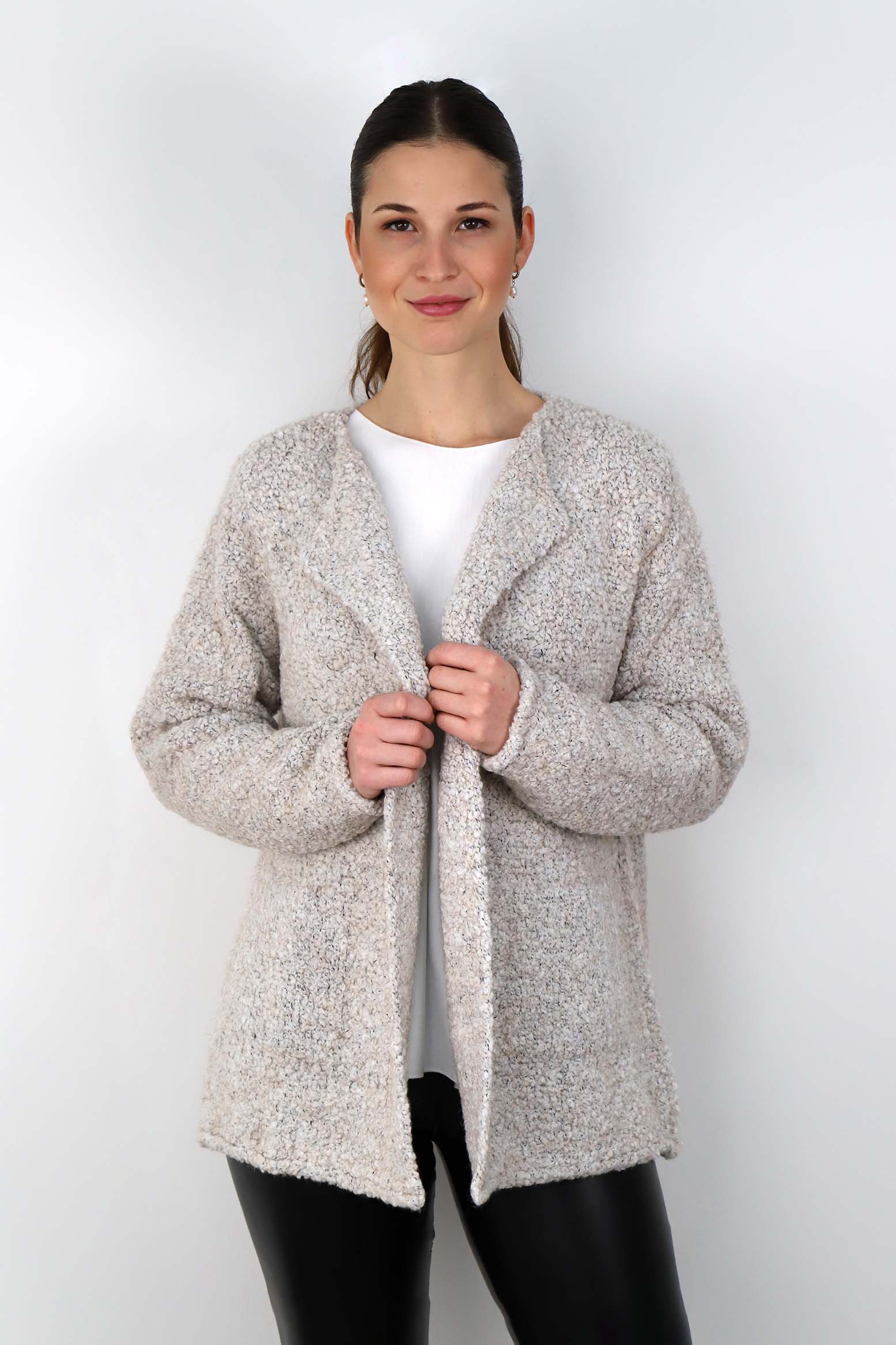 Strickjacke "Bouclee" - Creme