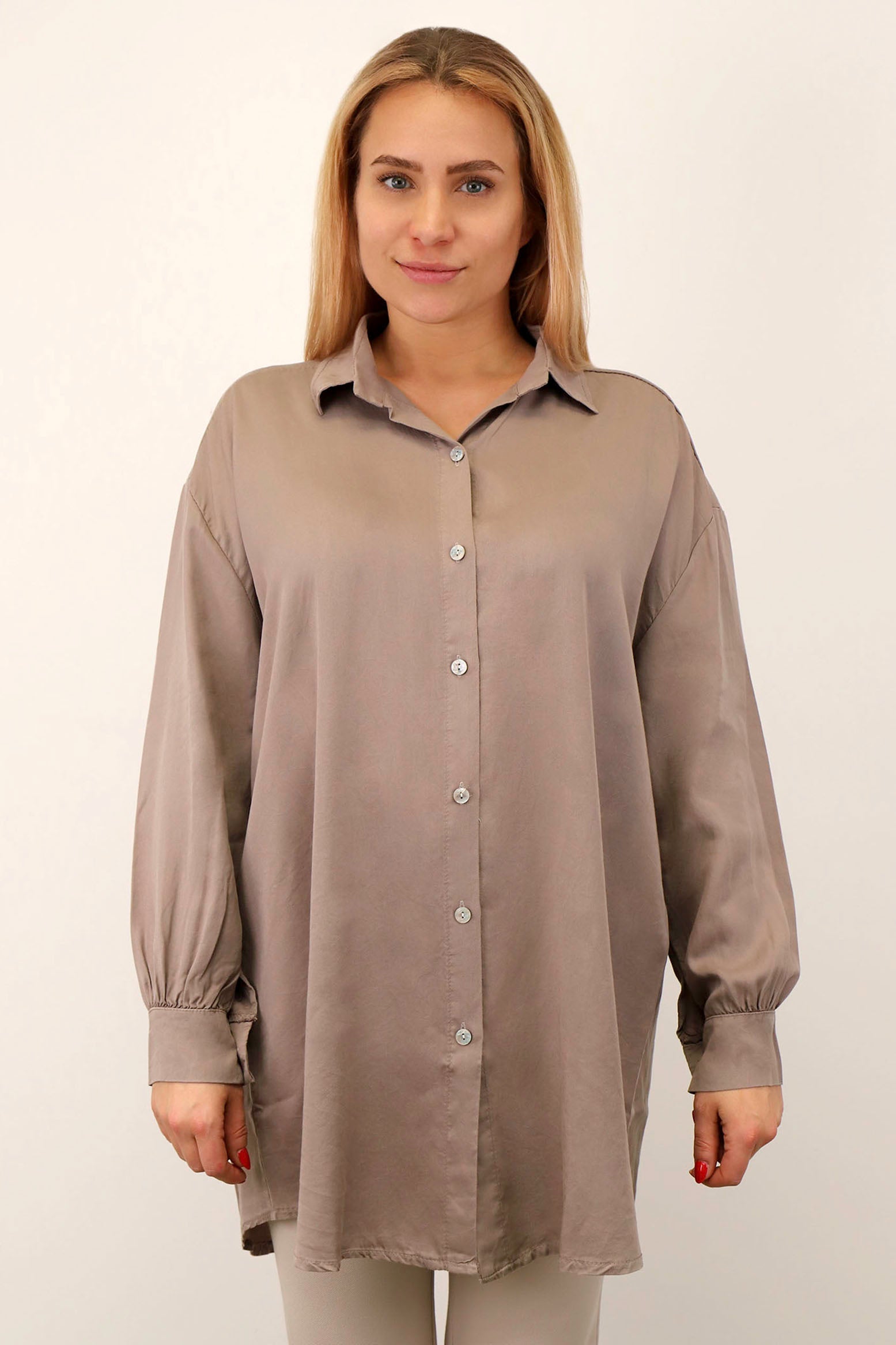 Bluse mit Knopfleiste - Taupe