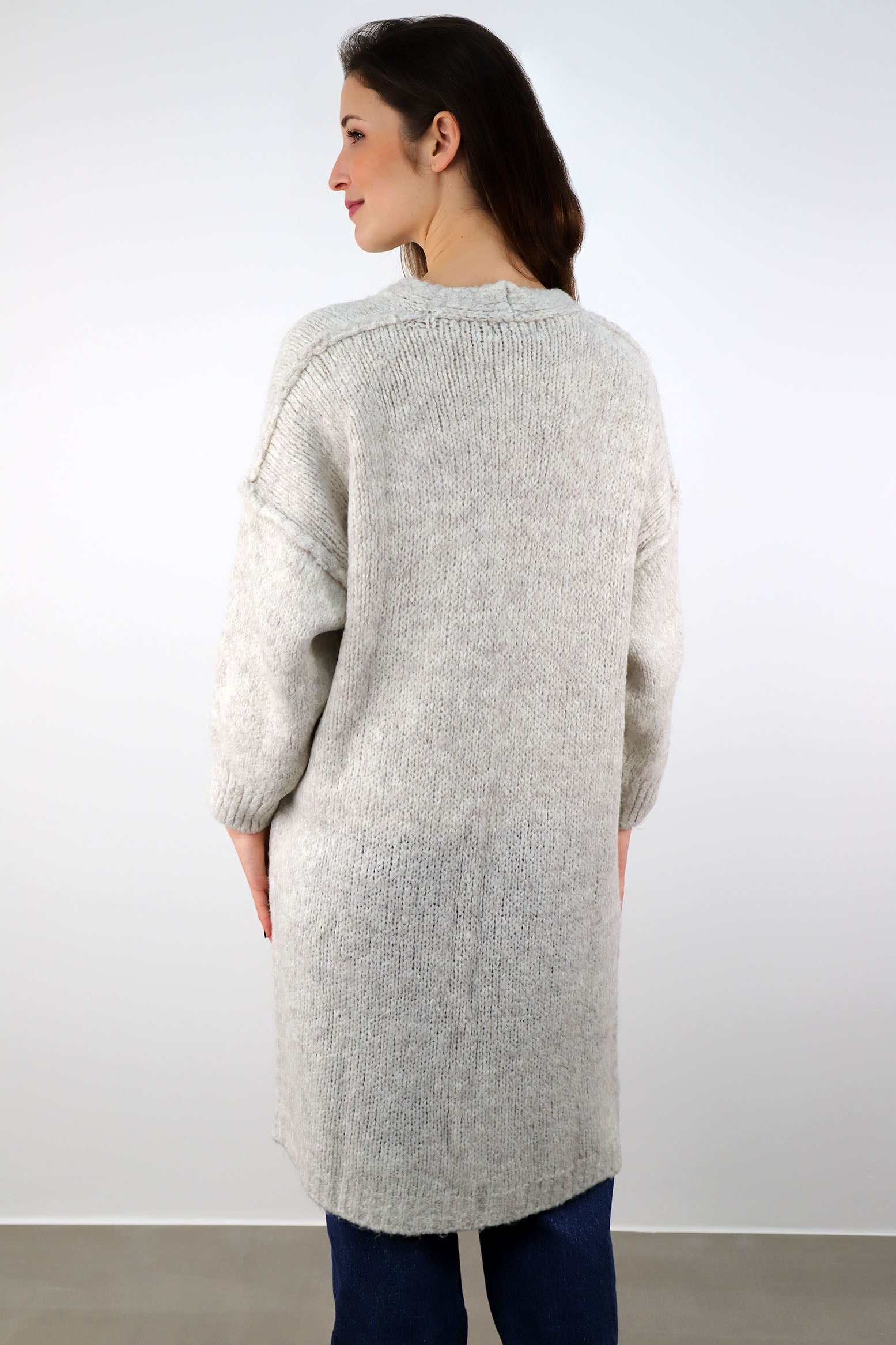 Strickjacke mit Naht und Taschen - Creme