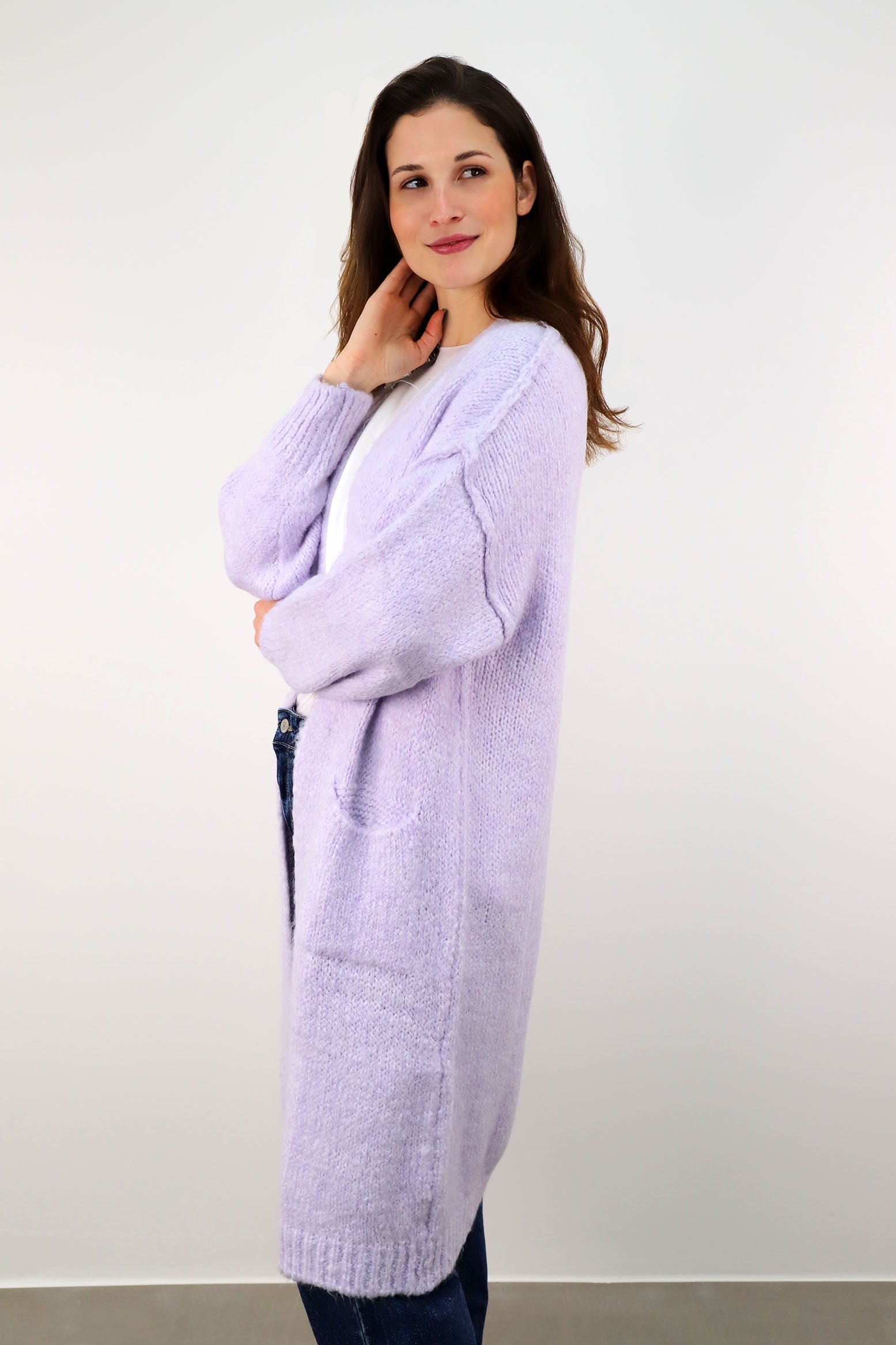 Strickjacke mit Naht und Taschen - Flieder