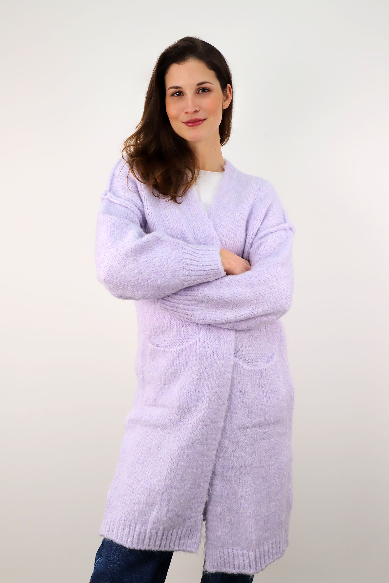 Strickjacke mit Naht und Taschen - Flieder