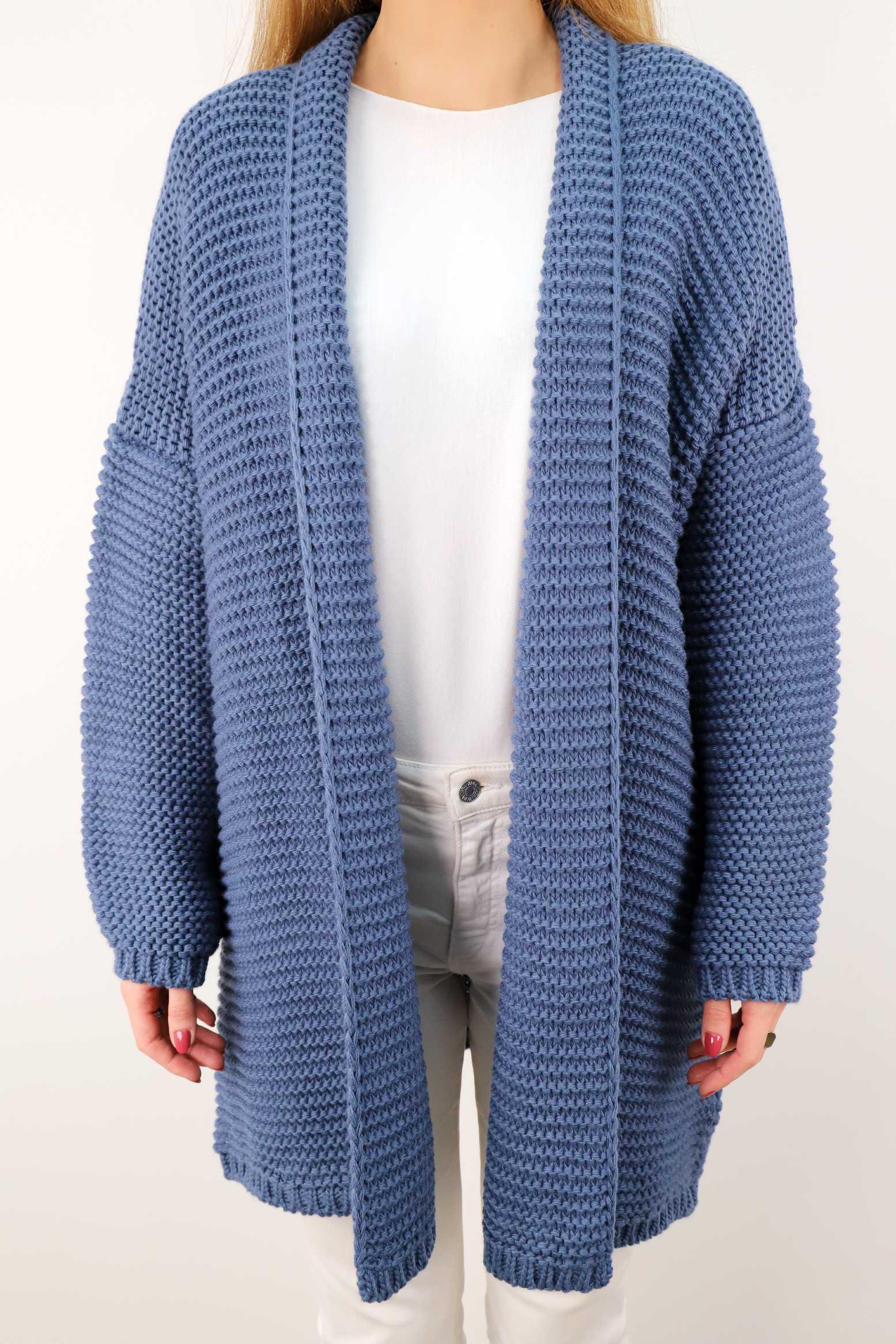 Strickjacke "Grobstrick" - Hellblau (etwas heller als auf dem Bild)
