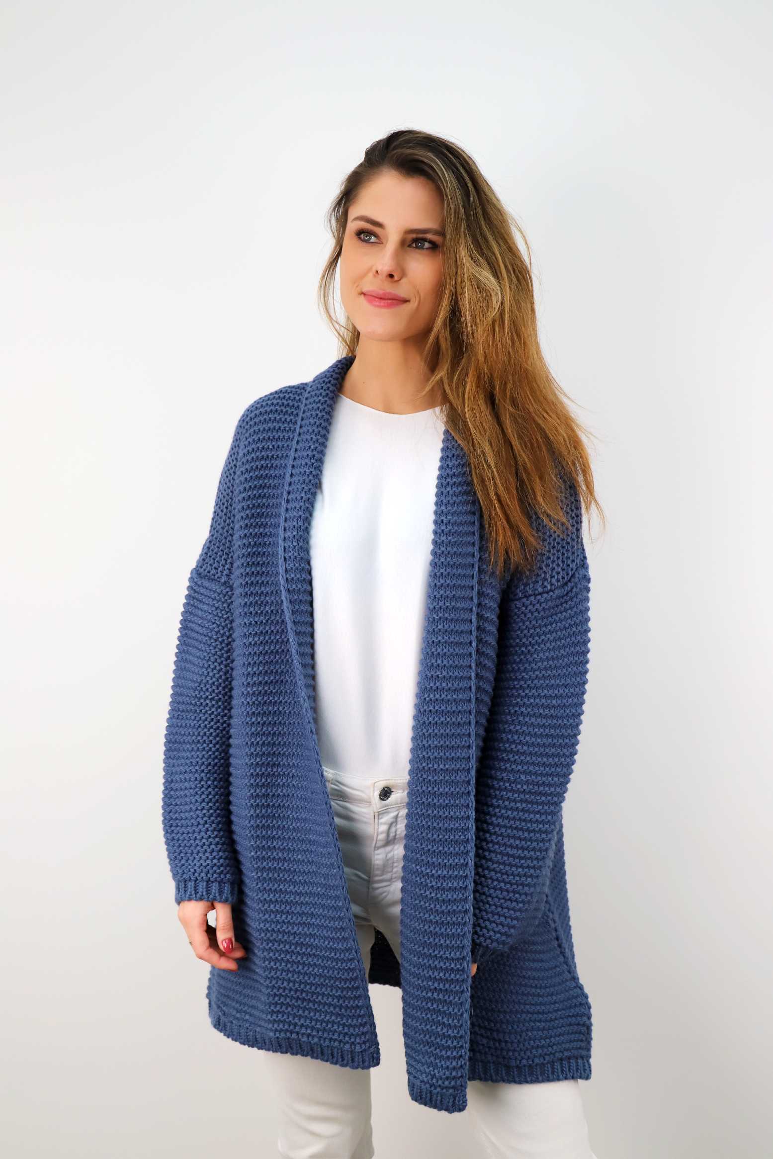 Strickjacke "Grobstrick" - Hellblau (etwas heller als auf dem Bild)