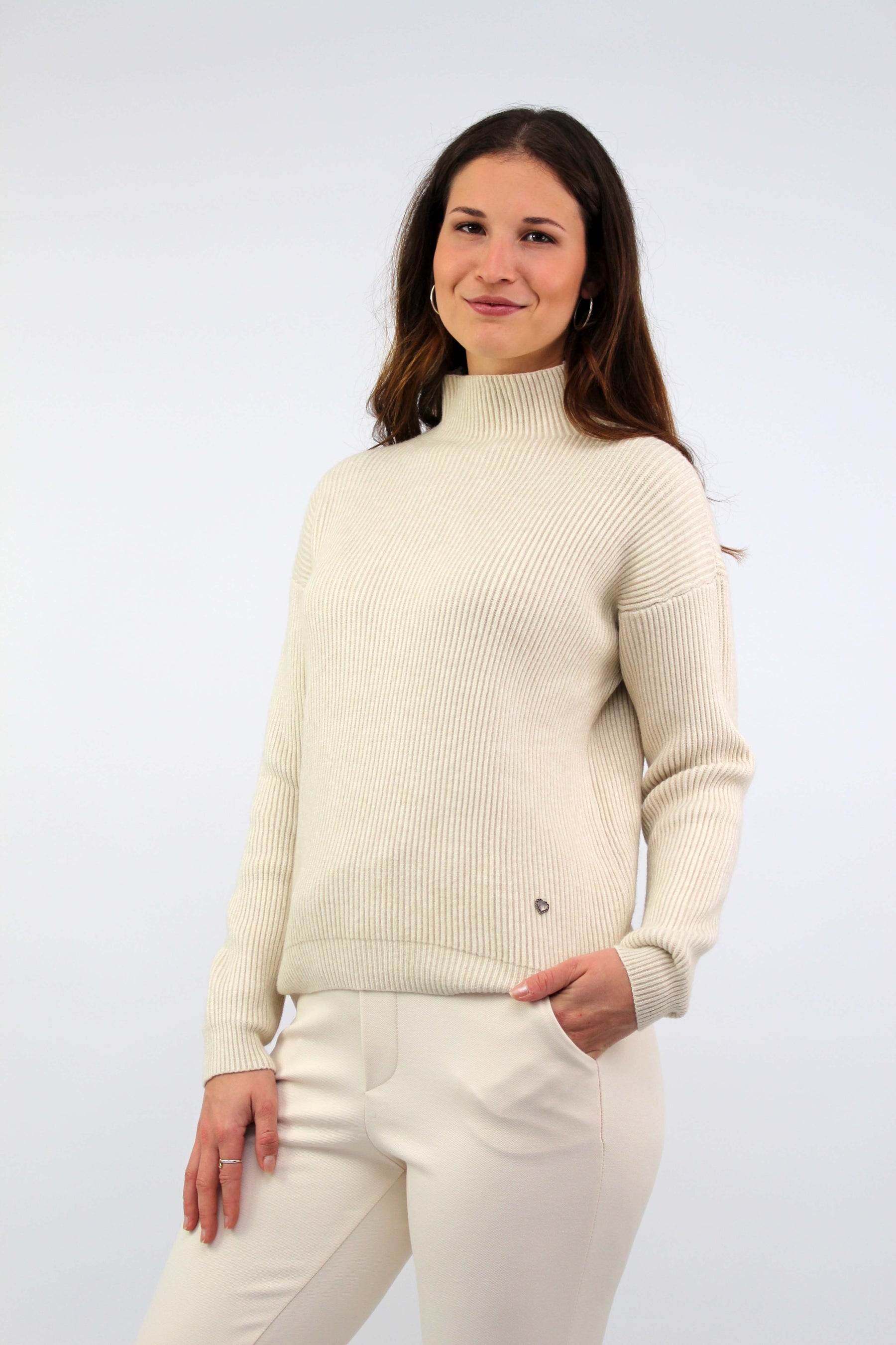 Pullover mit Stehkragen - Beige