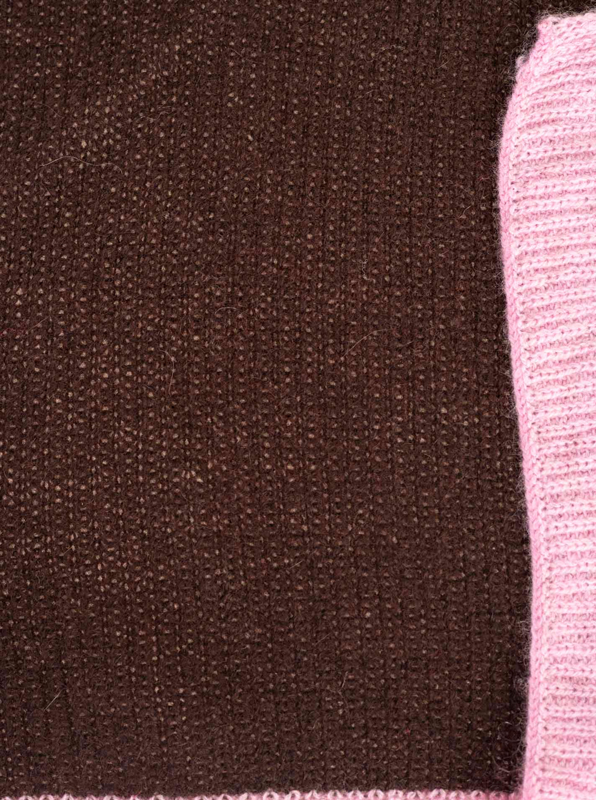 Zwillingsherz 100% Cashmere Gerippter Schal Kontrast Braun Detail 2
