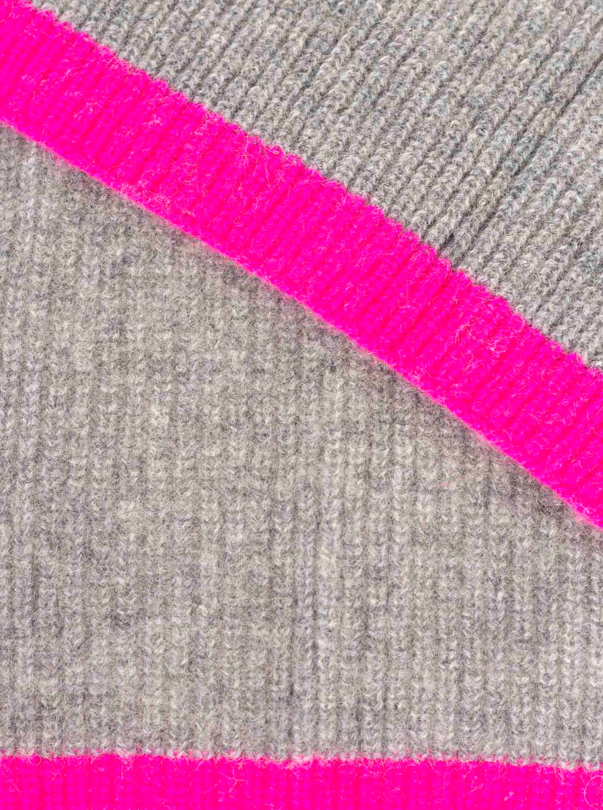 Zwillingsherz 100% Cashmere Gerippter Schal Kontrast Mittelgrau Detail 2