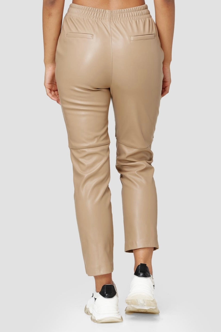 Wasabi - Vegane Leder Joggpants - Beige