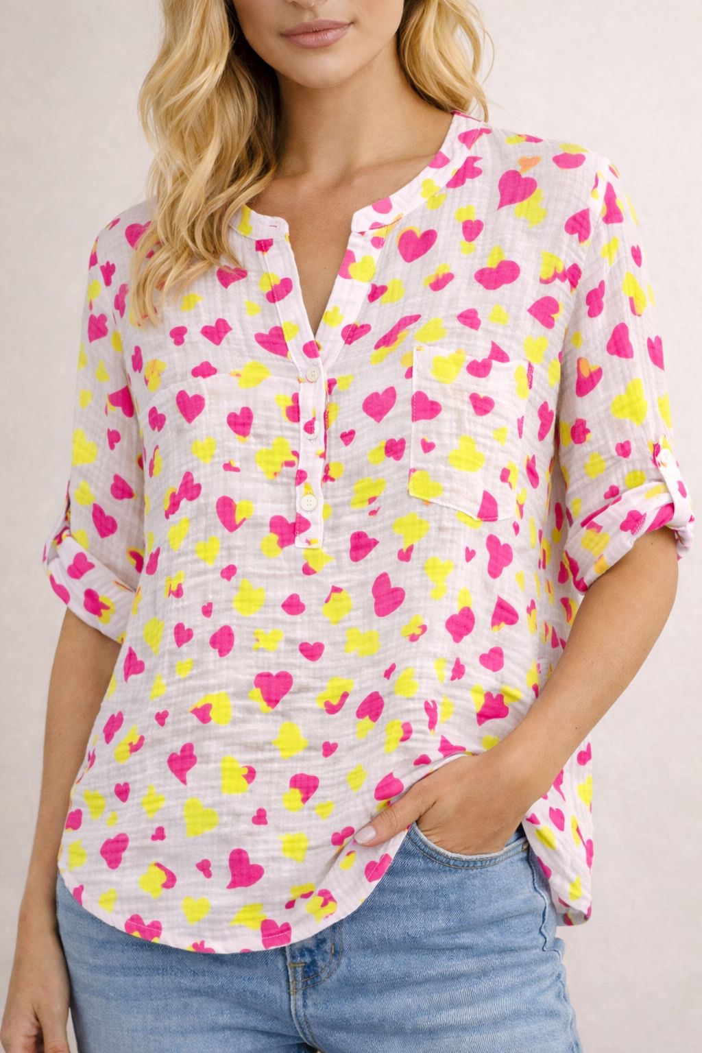 Lockere Musselin Bluse Verteilte Herzen - Pink/Gelb