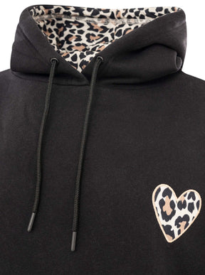 Oversized Hoody Leo Herz Schwarz Detail Kapuze