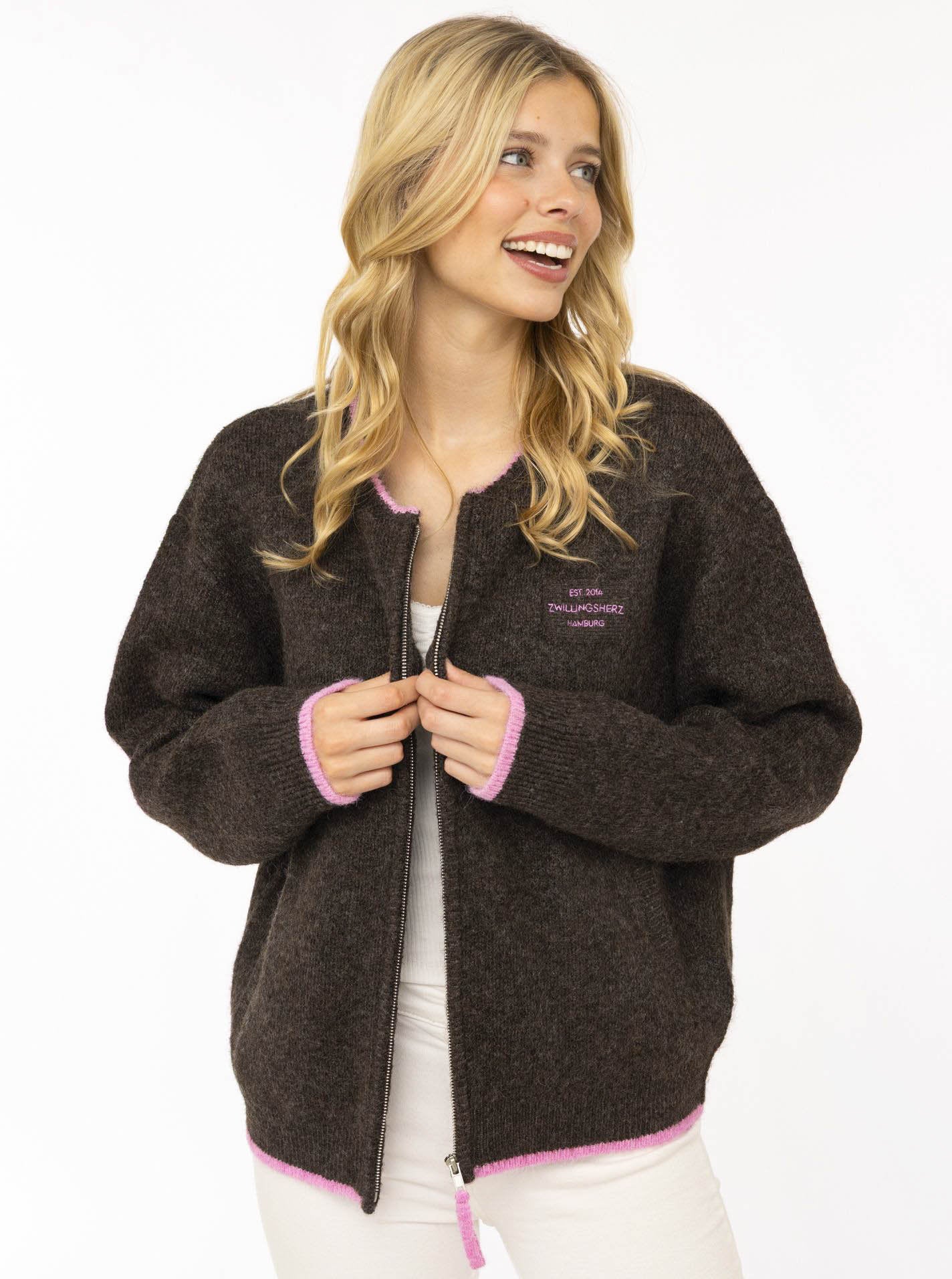 Zwillingsherz Strick Bomberjacke "ZH" - Braun