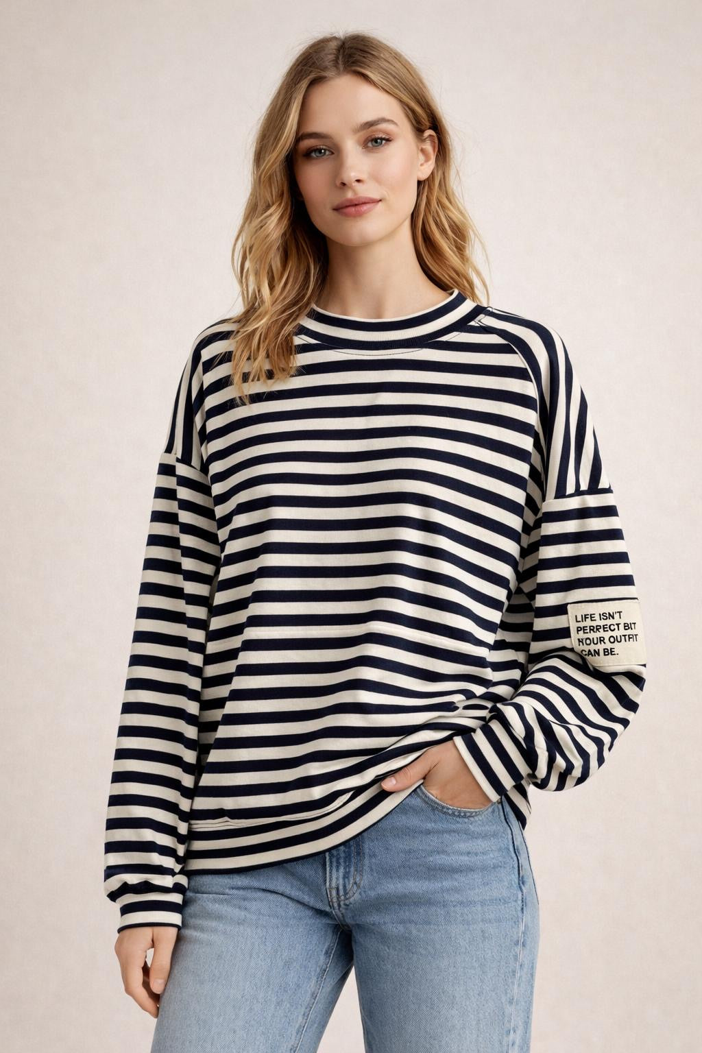 Flair - Leichtes Streifen Sweatshirt "Life isn’t Perfect but your Outfit can be" - Marine