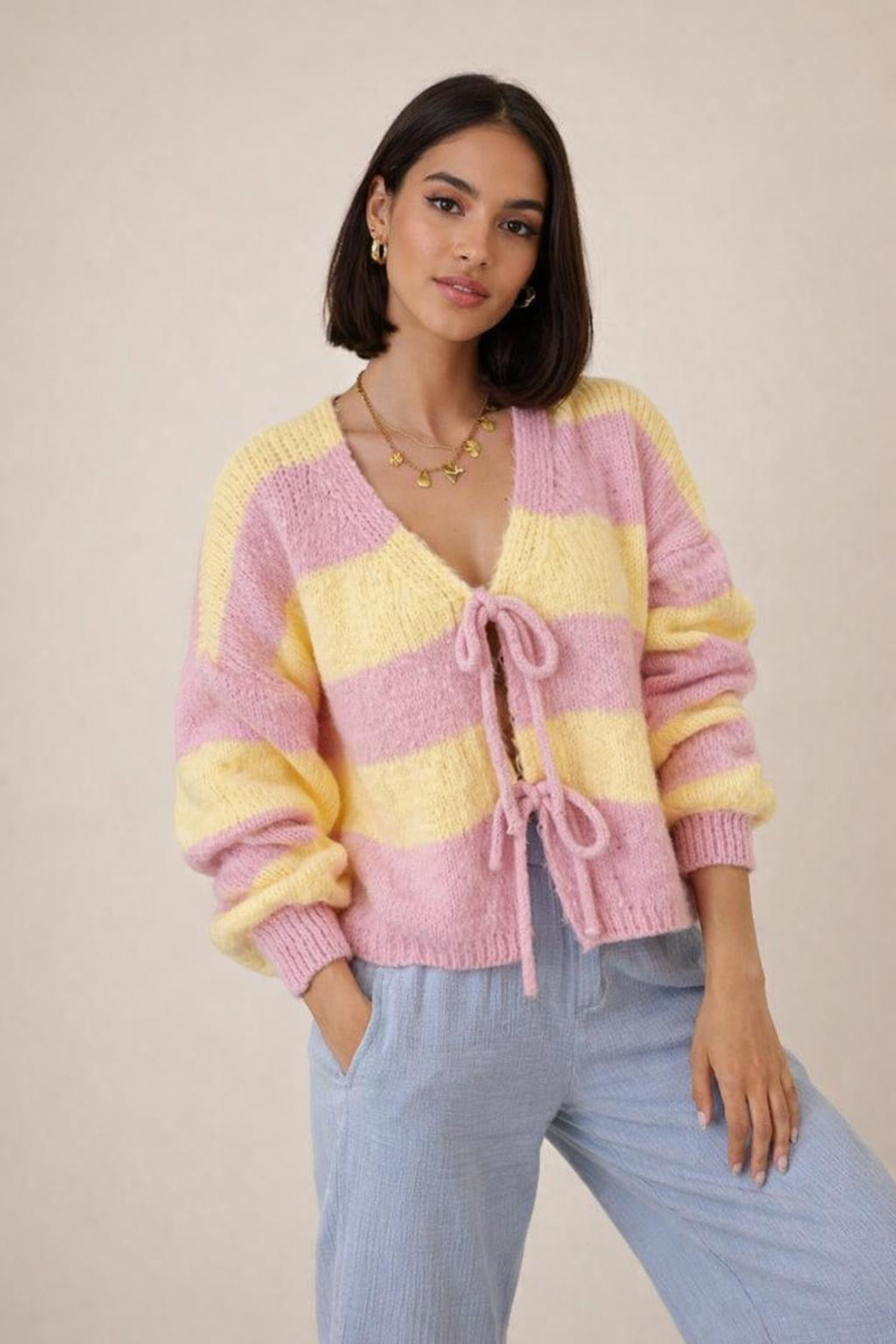 Zweifarbiger Cardigan mit Schleife - Rosa/Gelb