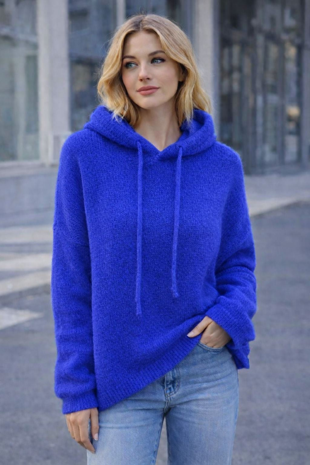 Flair - Weicher Hoodie mit Kid Mohair - Royalblau