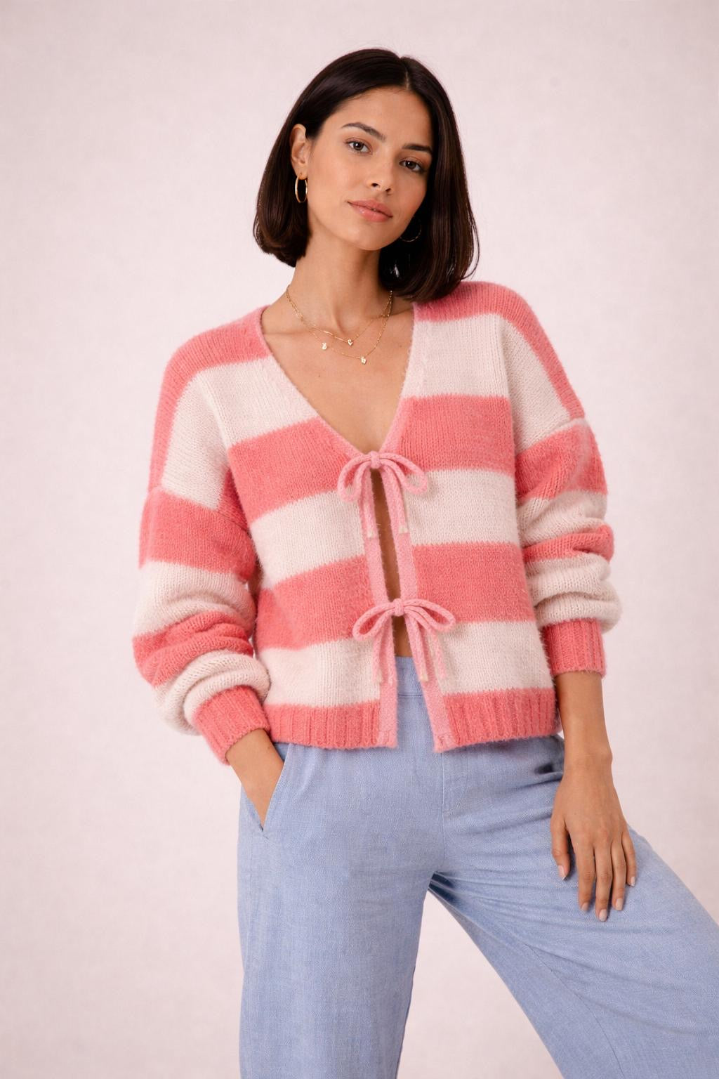 Zweifarbiger Cardigan mit Schleife - Creme/Koralle