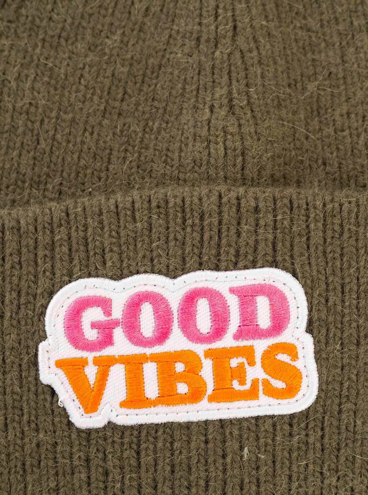 Zwillingsherz - UMSCHLAGMÜTZE WOLLMIX "GOOD VIBES" - Olive