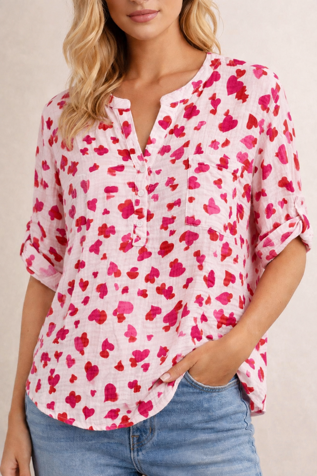 Lockere Musselin Bluse Verteilte Herzen - Rot/Pink