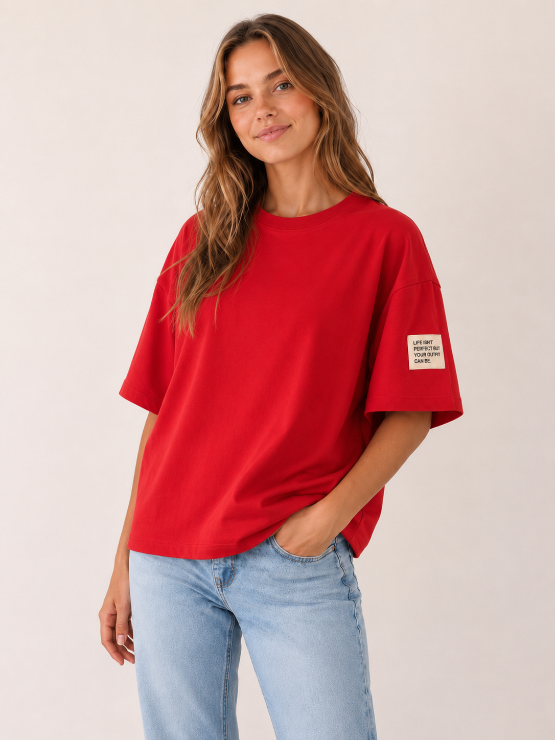 T-Shirt "Life isnt perfect but yout outfit can be" - Rot