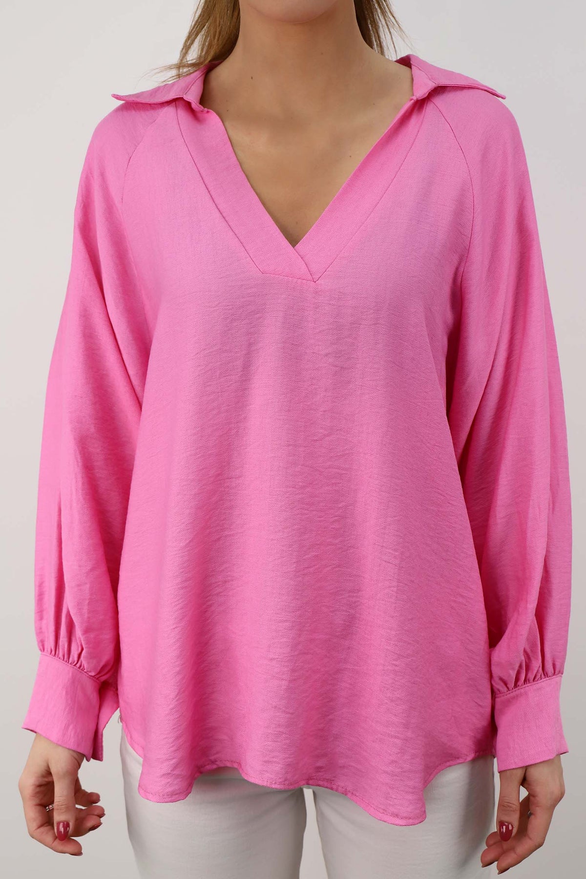 Bluse mit V-Neck und Kragen - Pink