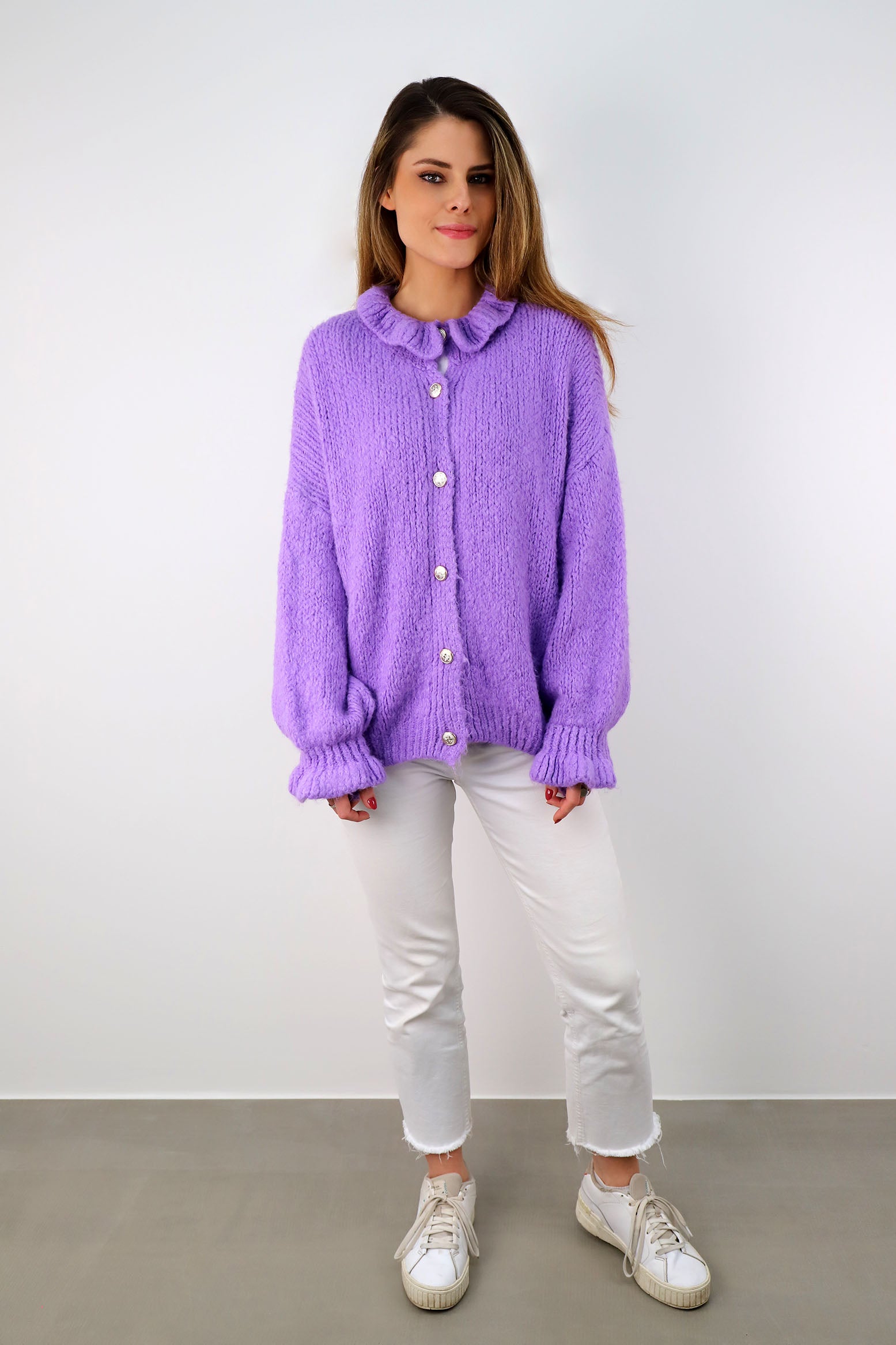 Strickjacke mit Knöpfen - Flieder