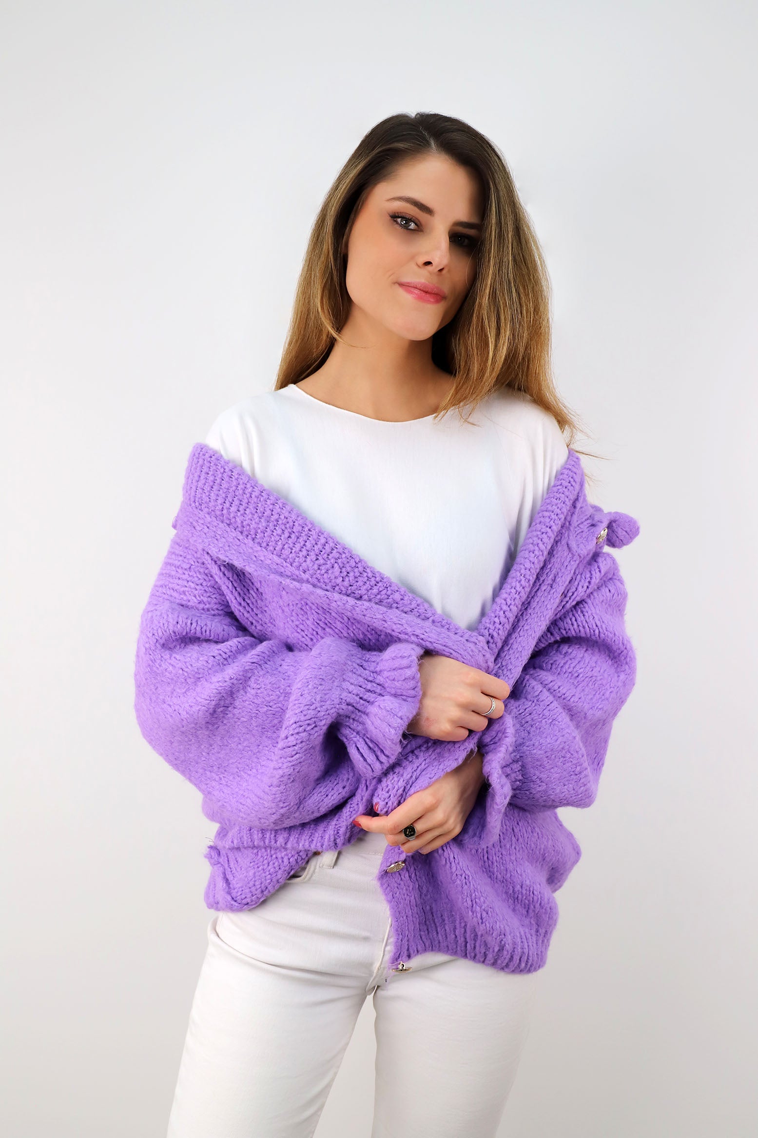 Strickjacke mit Knöpfen - Flieder