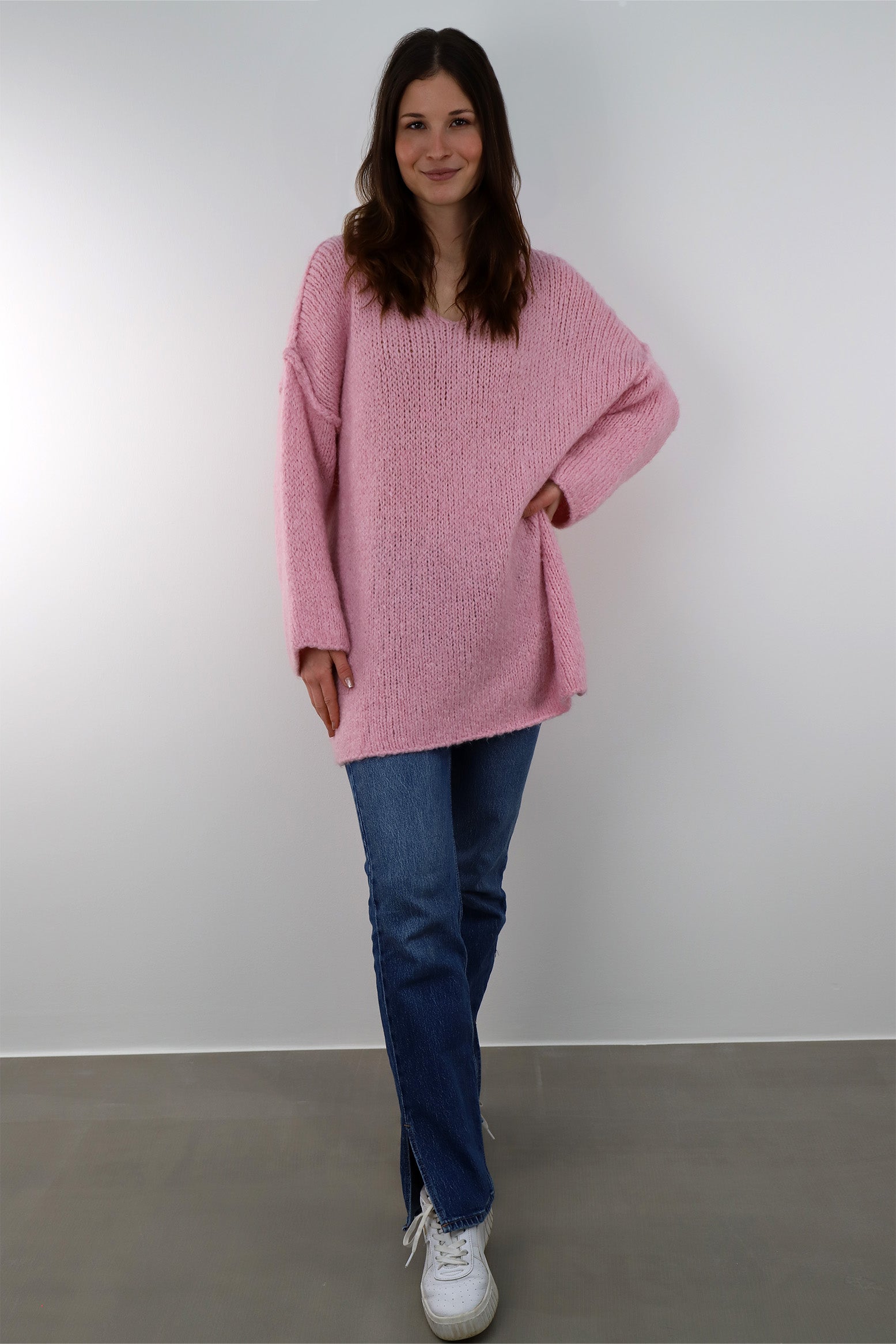 Pullover mit Naht und V-Neck - Pink