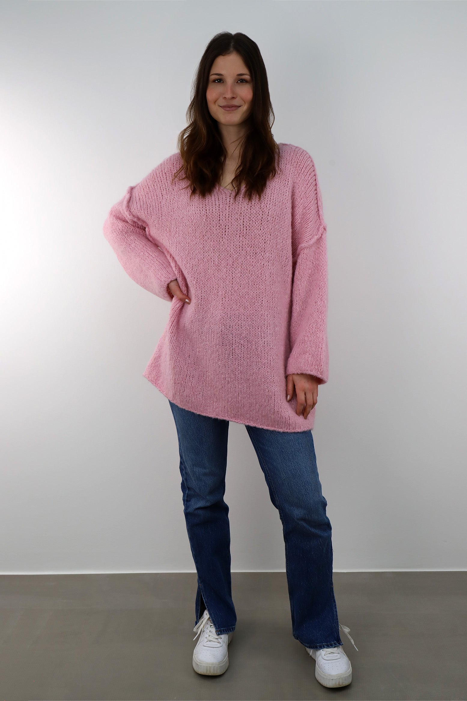 Pullover mit Naht und V-Neck - Pink