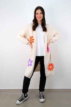 Strickjacke mit Blumen - Creme