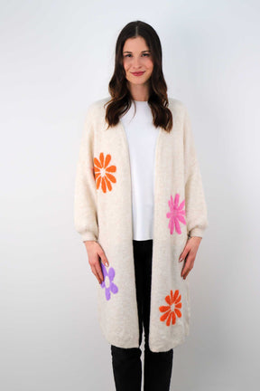 Strickjacke mit Blumen - Creme