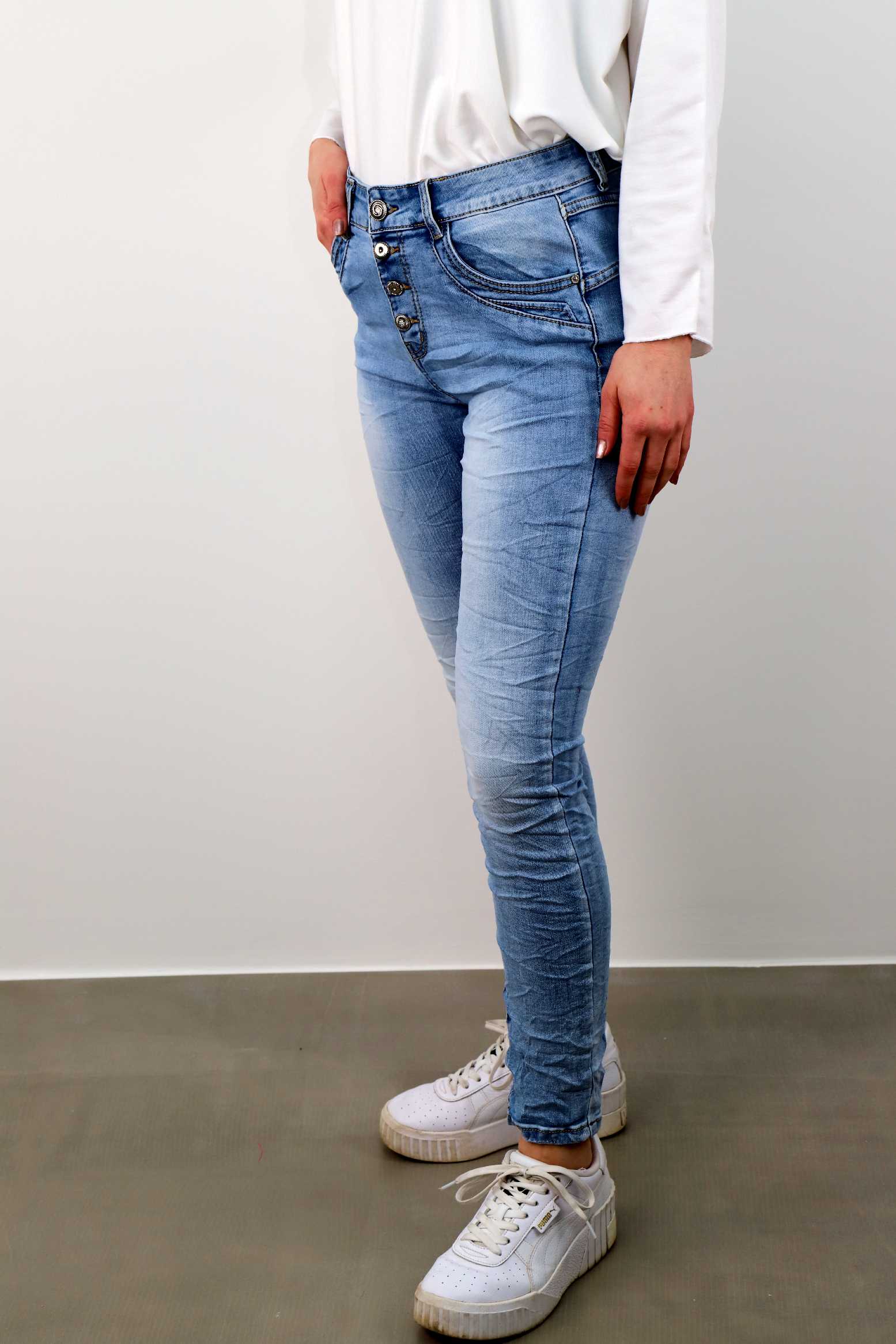 Jeans "Comfort" mit Knöpfen - Blau